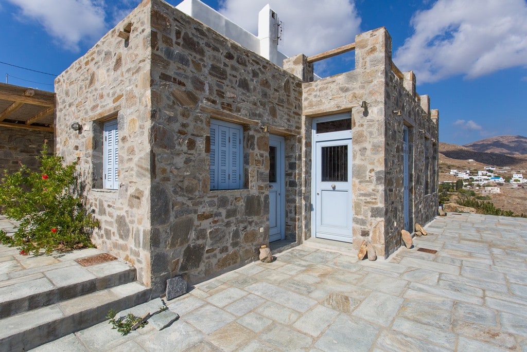 Property Image 2 - Lovely Stone Villa with Fireplace, Terrace and Sea Views