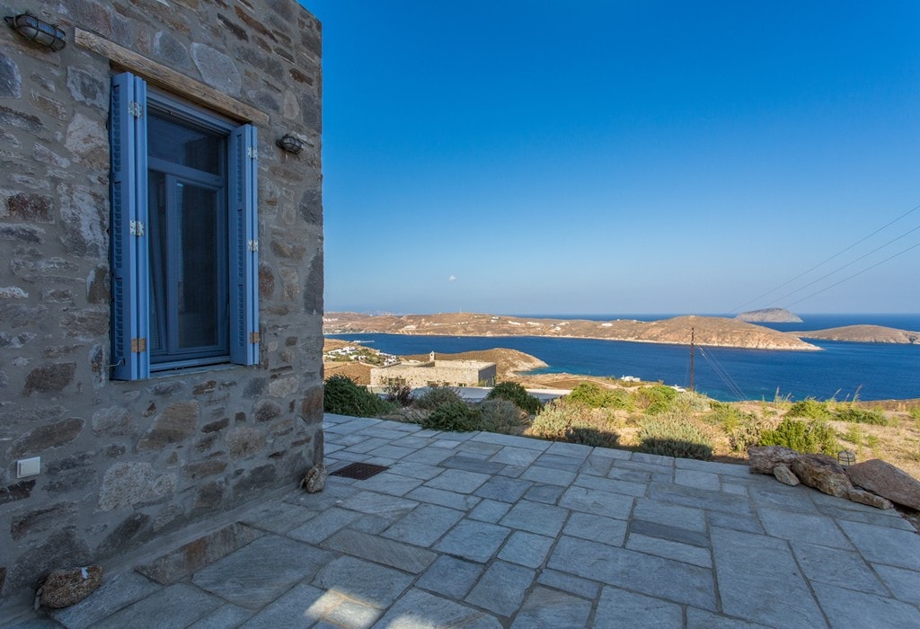 Property Image 1 - Amazing Stone Villa with Pool, Terrace and Sea Views