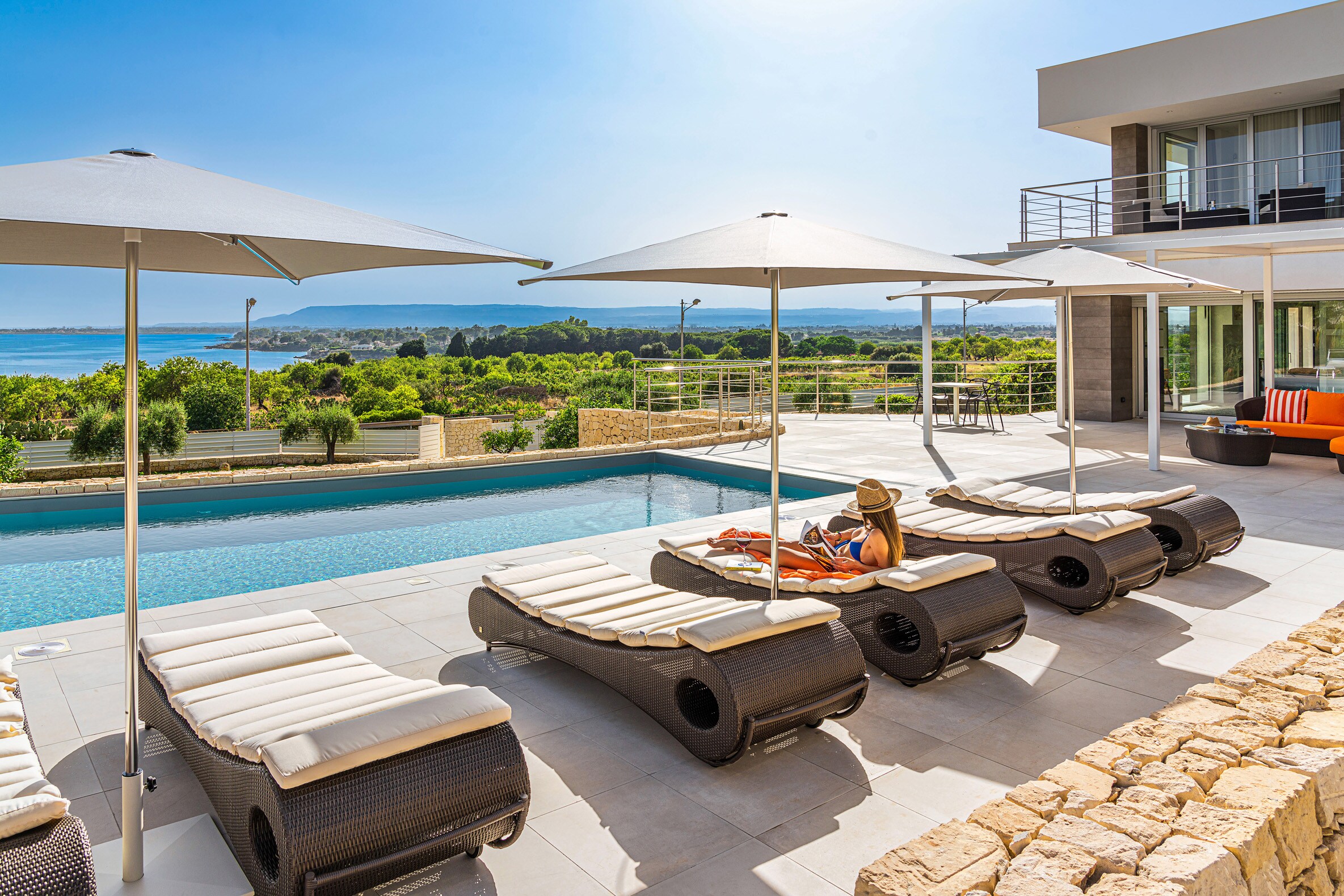 Property Image 1 - Prestigious Villa with Panoramic sea View
