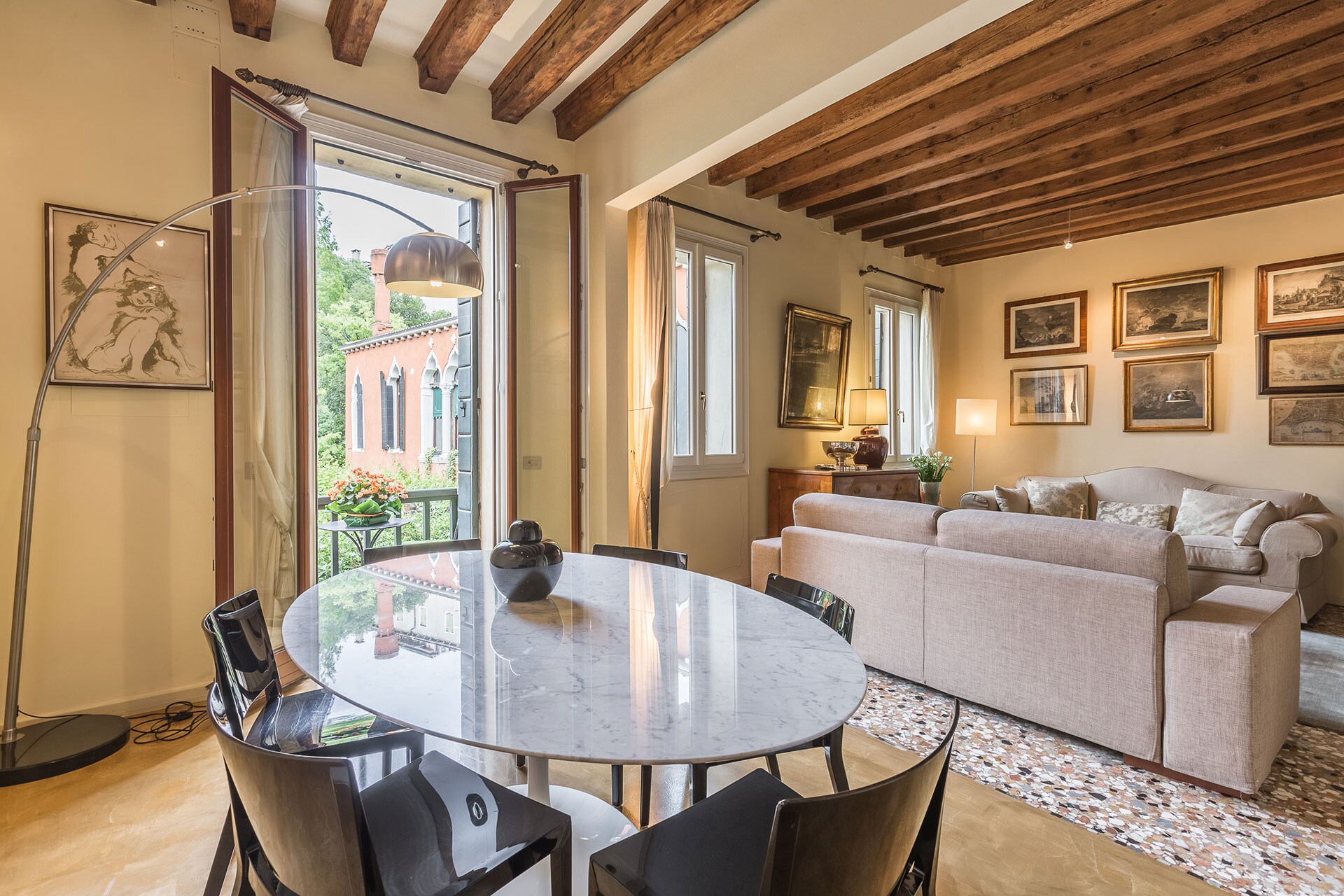 Property Image 1 - Graceful Home Surrounded by Gardens at the Accademia