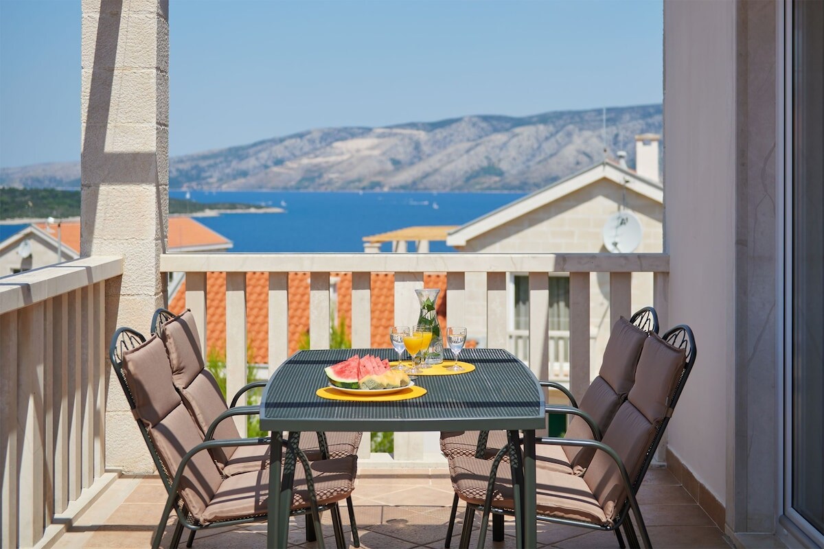 Property Image 1 - Tranquil & Peaceful Villa Residence on Hvar Island