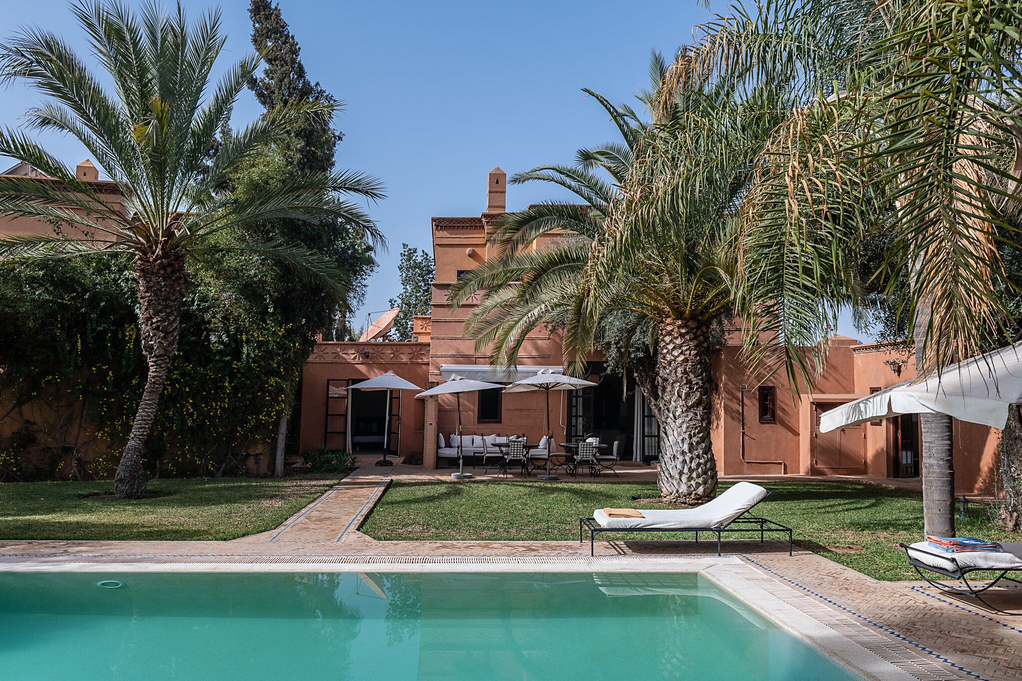 Property Image 1 - Magnificent villa with private swimming pool on the Amelkis Golf Course