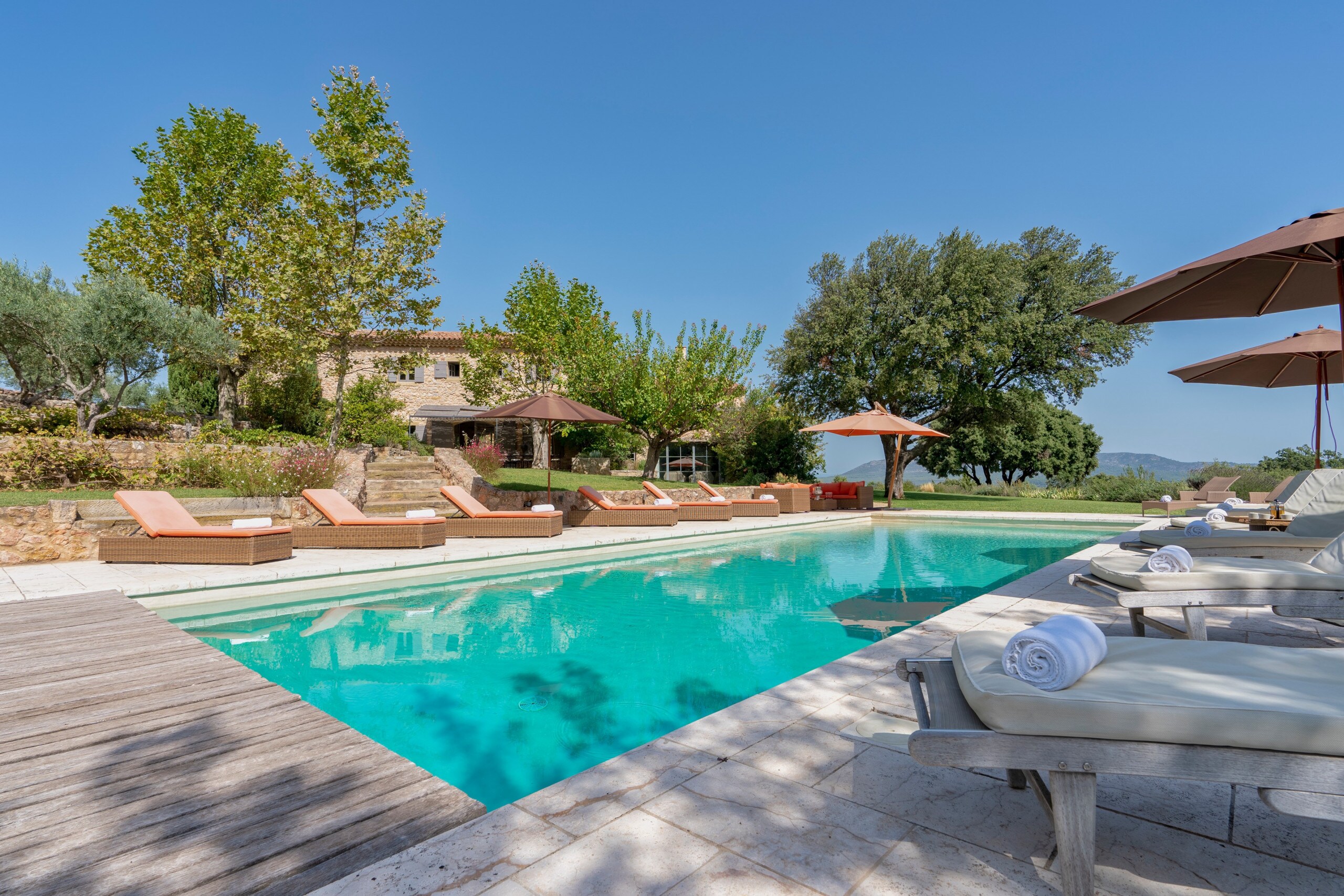 Property Image 2 - Magnificent 8-bedroom Provencal property with stunning views over the lavender estate