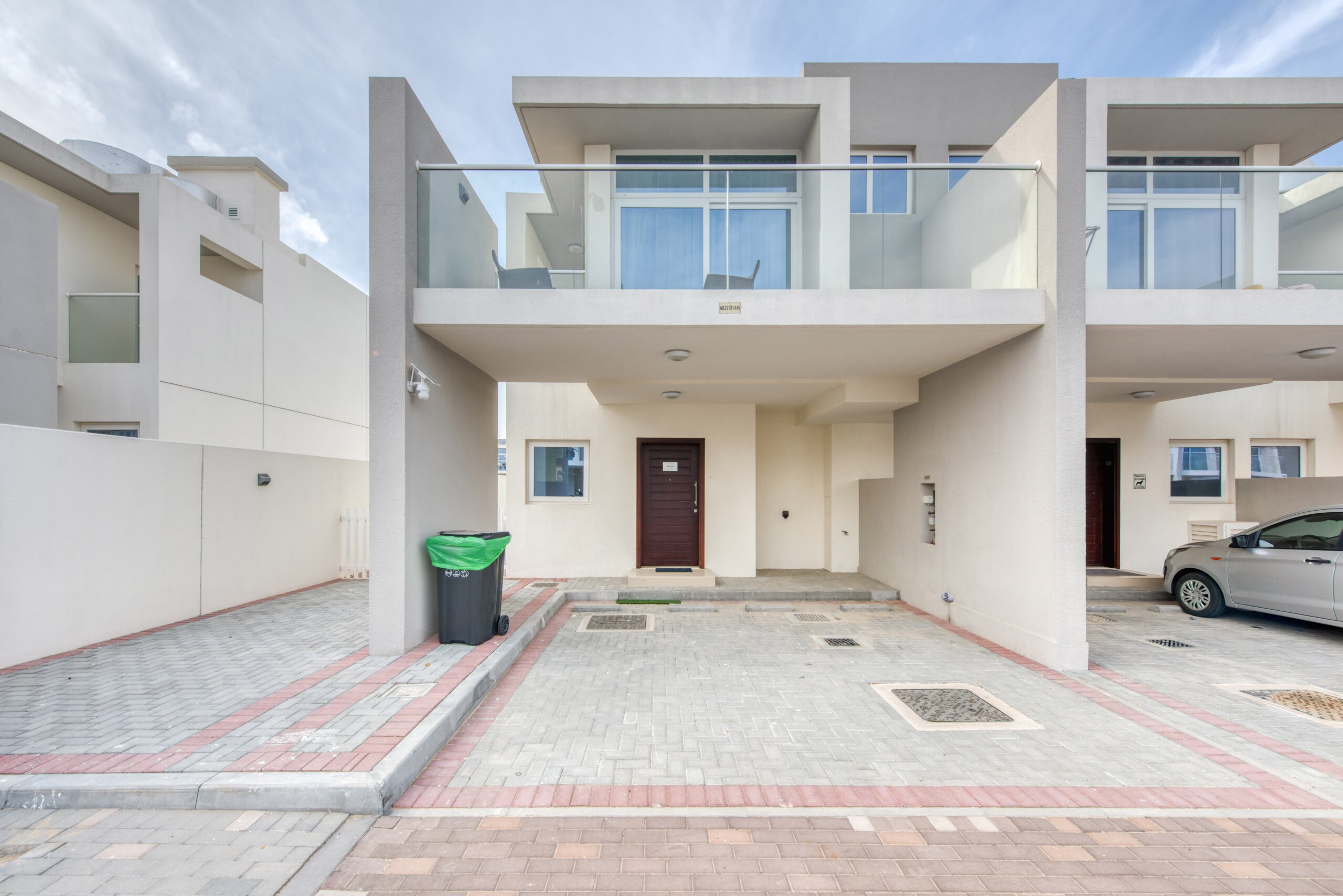 Property Image 1 - TRANQUIL 3BR TOWNHOUSE AT ALBIZIA DAMAC HILLS 2