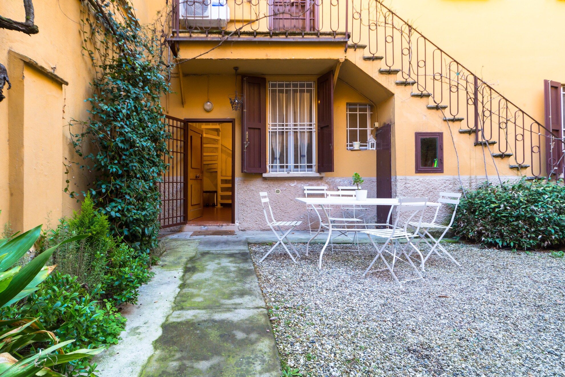 Property Image 1 - Lovely Apartment with Garden near Giardini Margherita