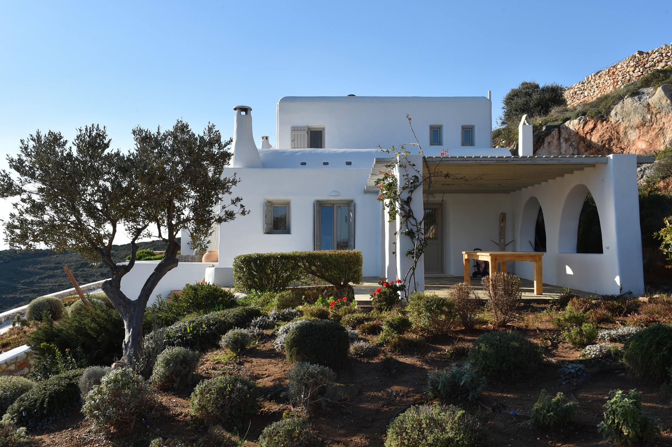 Property Image 1 - Deluxe 3 BDR villa with panoramic sea views