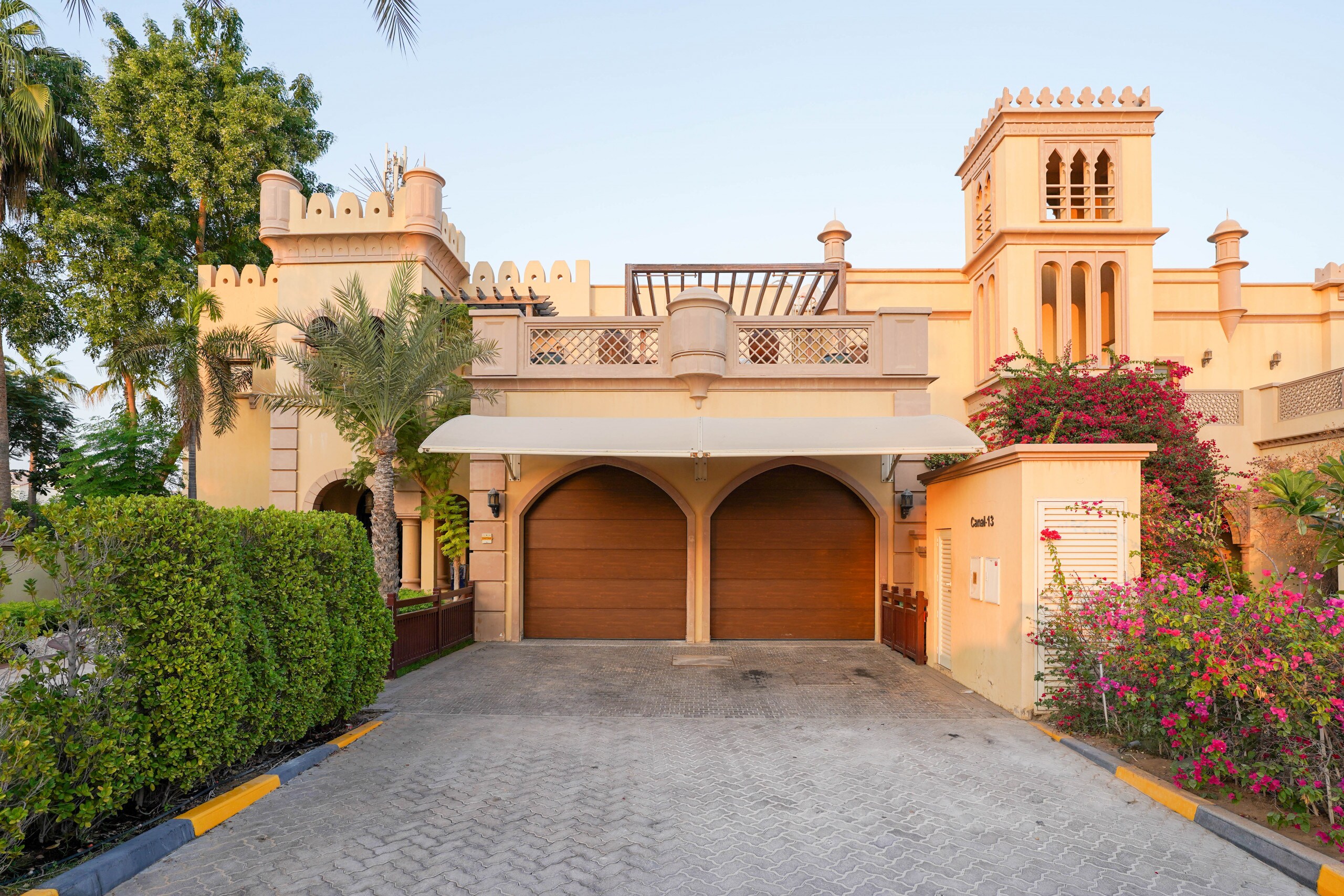 Property Image 2 - Canal Cove in Palm Jumeirah