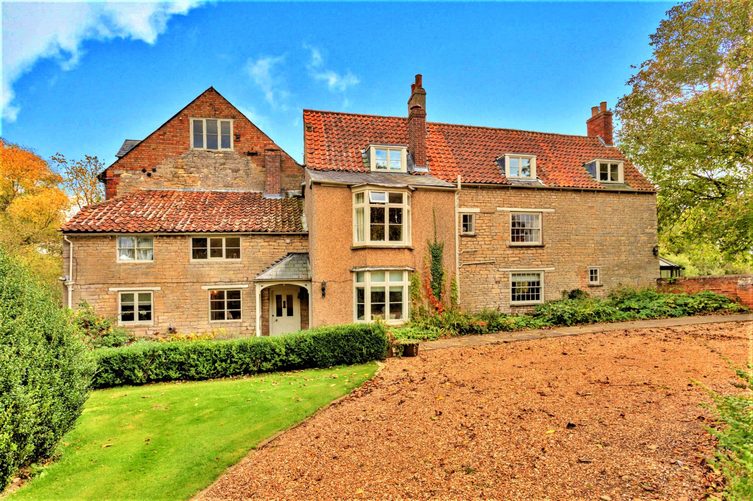 Property Image 2 - Islip Mill House