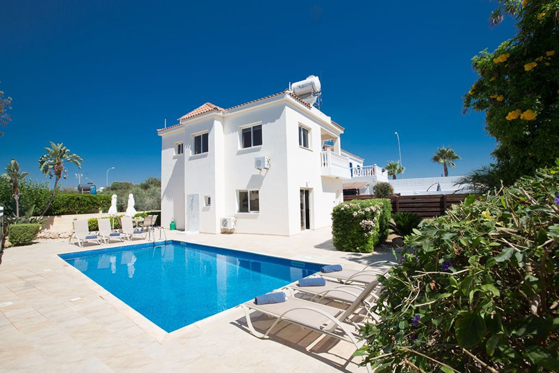 Property Image 1 - The Complete Guide to Renting Your Exclusive Holiday Villa in Sotira with Private Pool and Close to the Be
