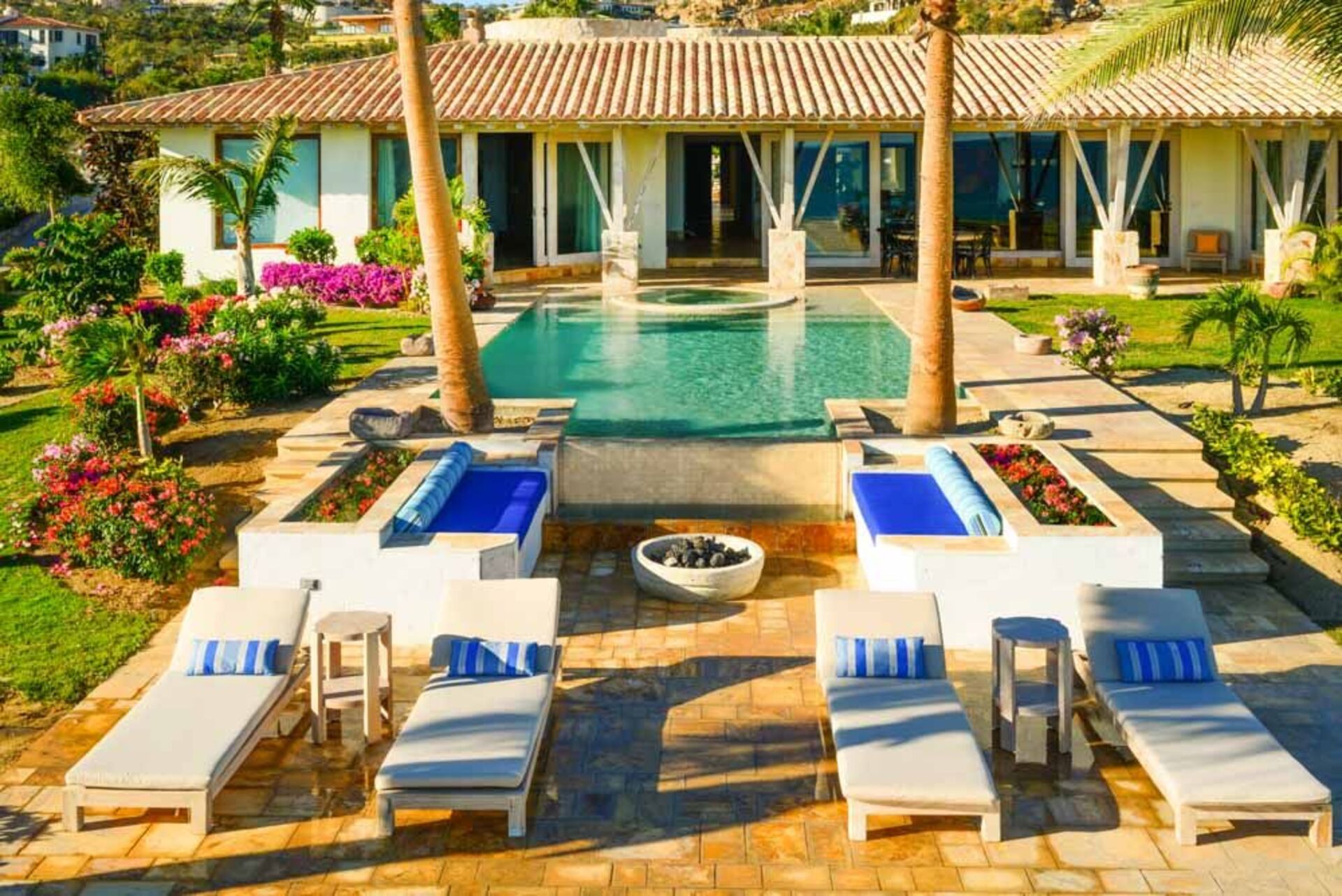 Property Image 2 - Private Luxury Holiday Villa on the Beach, San Jose del Cabo Villa 1022