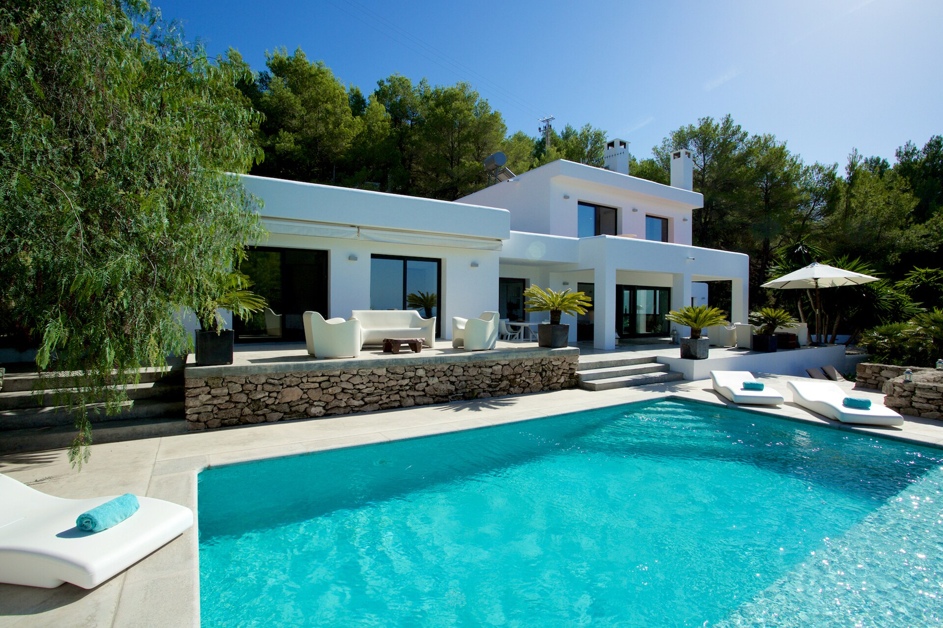 Property Image 2 - Ultimate 4 Bedroom Villa with Beautiful Sunset Views, Ibiza Villa 1046
