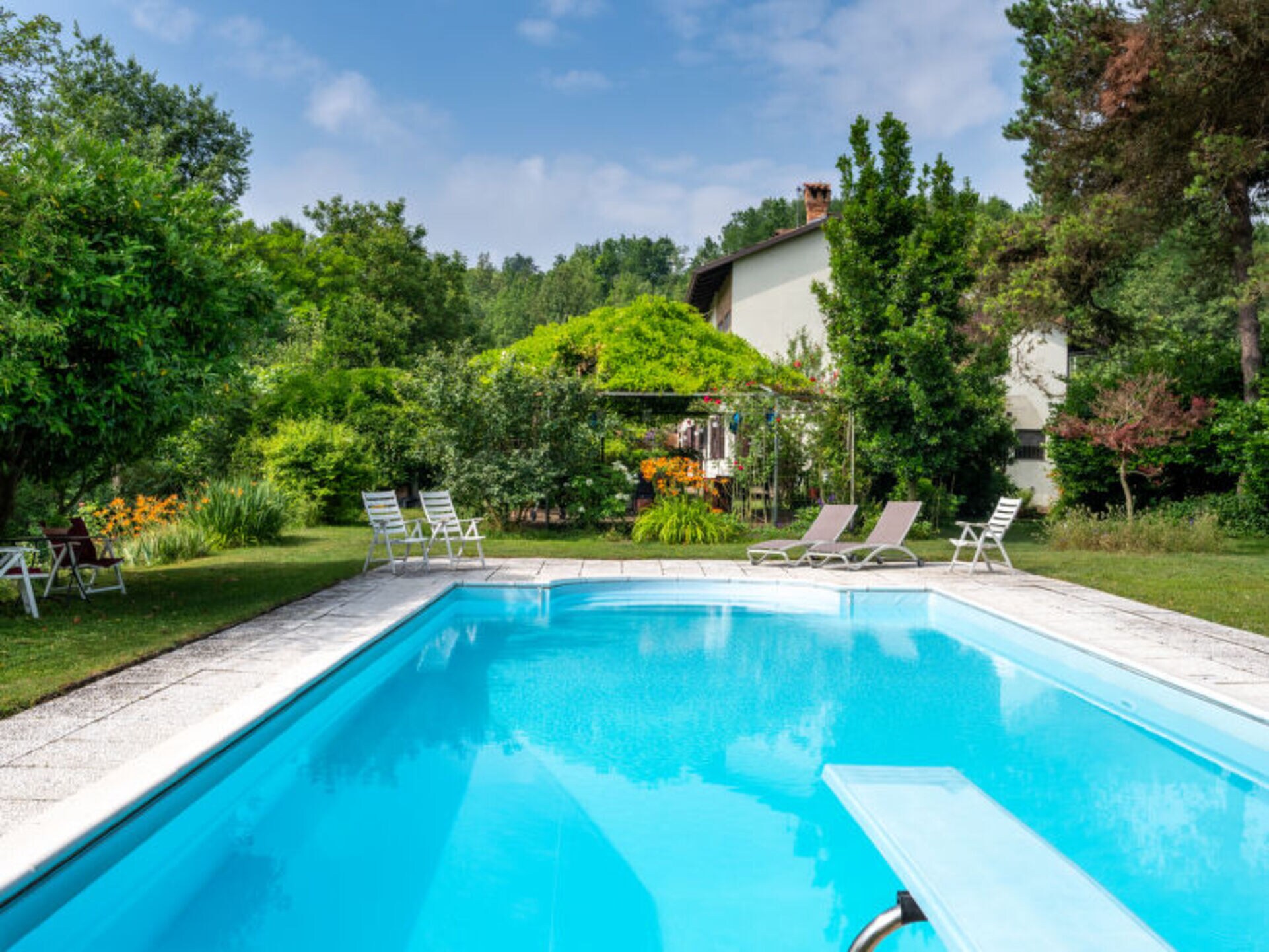 Property Image 1 - Rent Your Own Luxury Villa with 4 Bedrooms, Piemonte Villa 1000