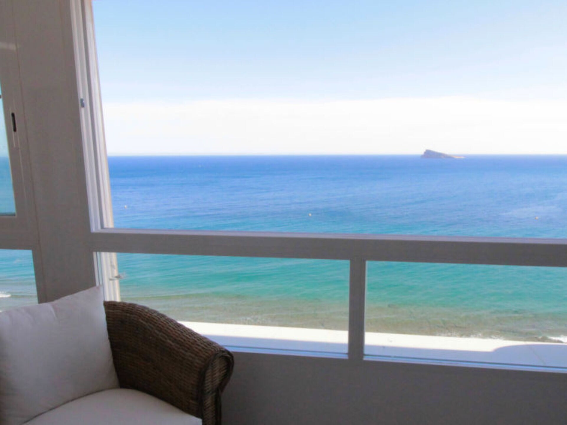 Property Image 1 - The Ultimate Apartment in an Ideal Location, Costa Blanca Apartment 1056