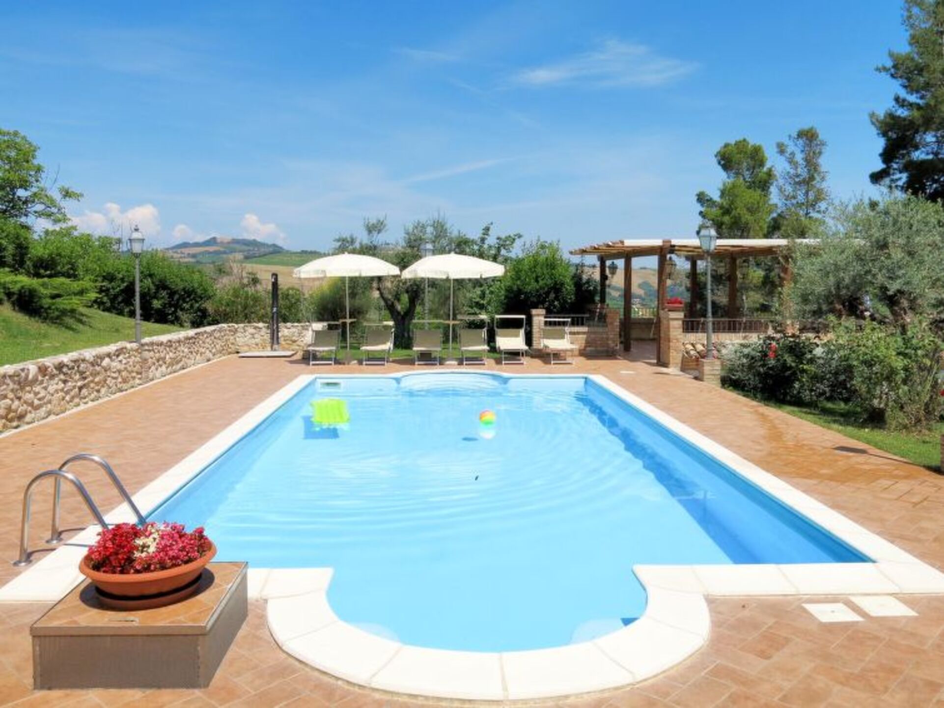 Property Image 2 - Exclusive 5 Bedroom Villa, Abruzzo Villa 1004