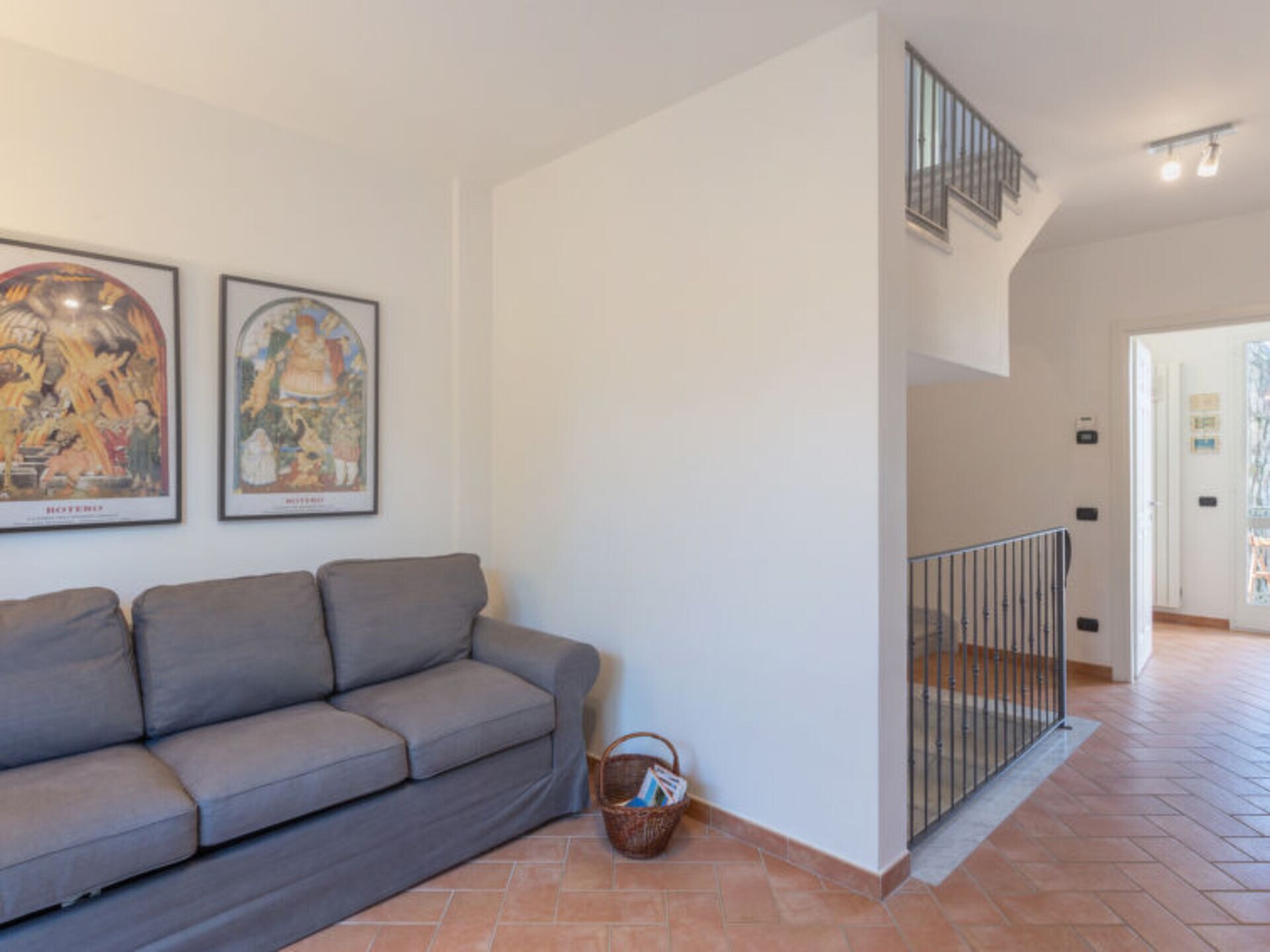 Property Image 2 - Exclusive 2 Bedroom Apartment, Versilia, Lunigiana and surroundings Apartment 1013