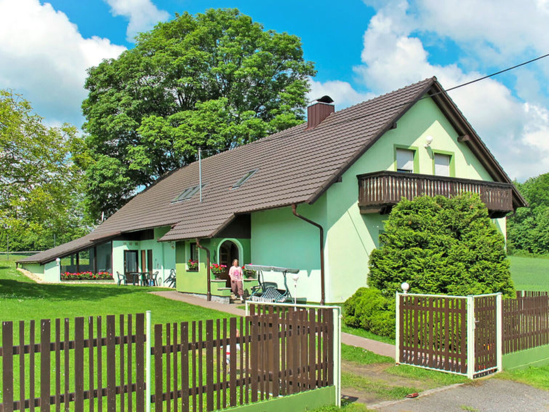 Property Image 2 - Luxury House in Perfect Location, Plzeňský kraj House 1001