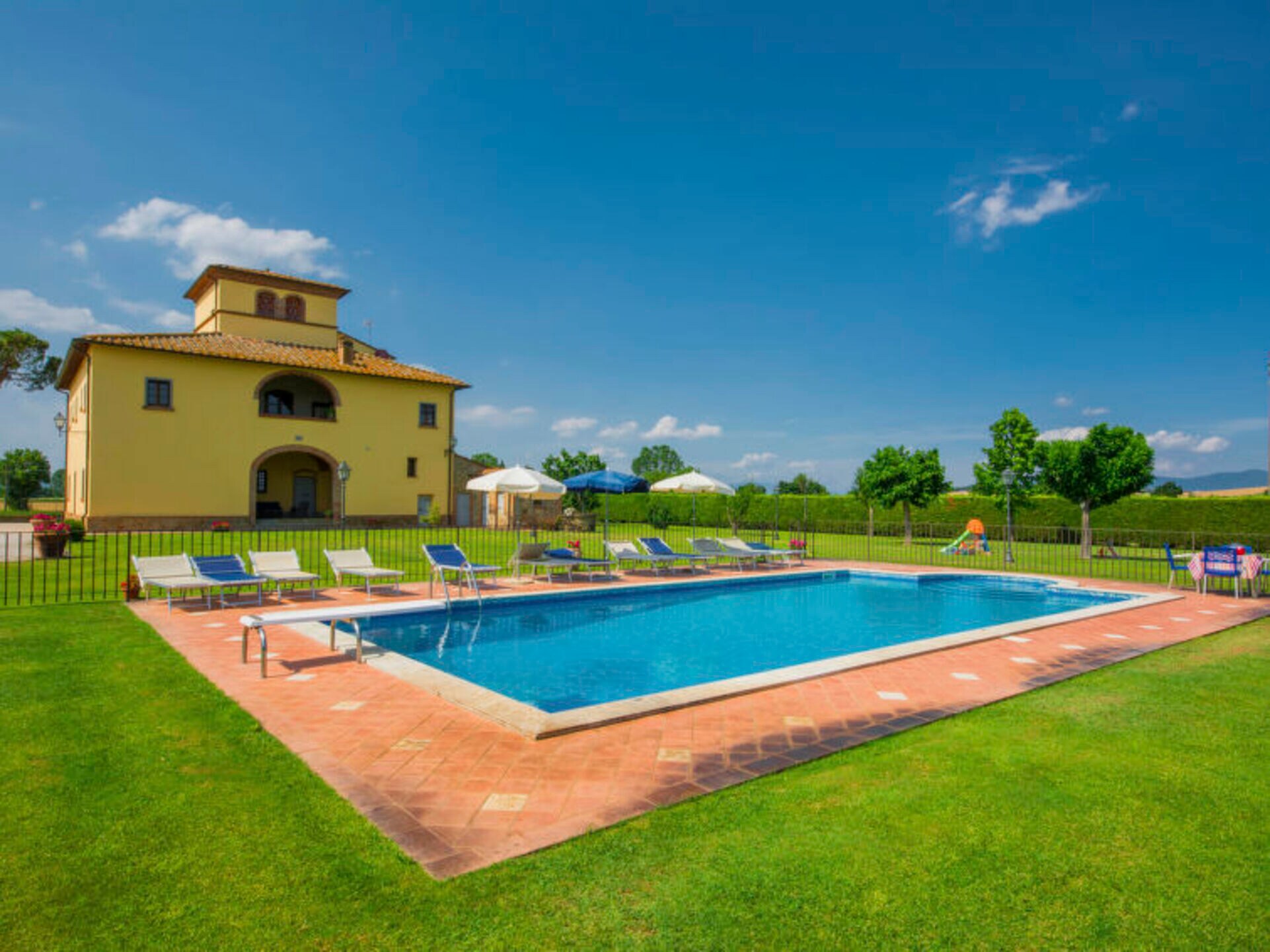 Property Image 1 - Luxury 8 Bedroom Villa, Tuscany Villa 1086