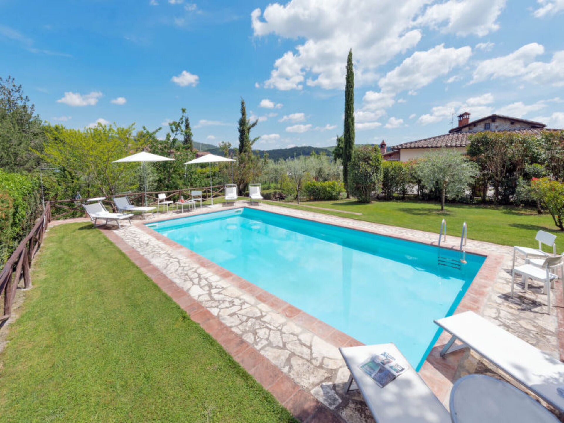 Property Image 1 - Property Manager Villa with First Class Amenities, Tuscany Villa 1093