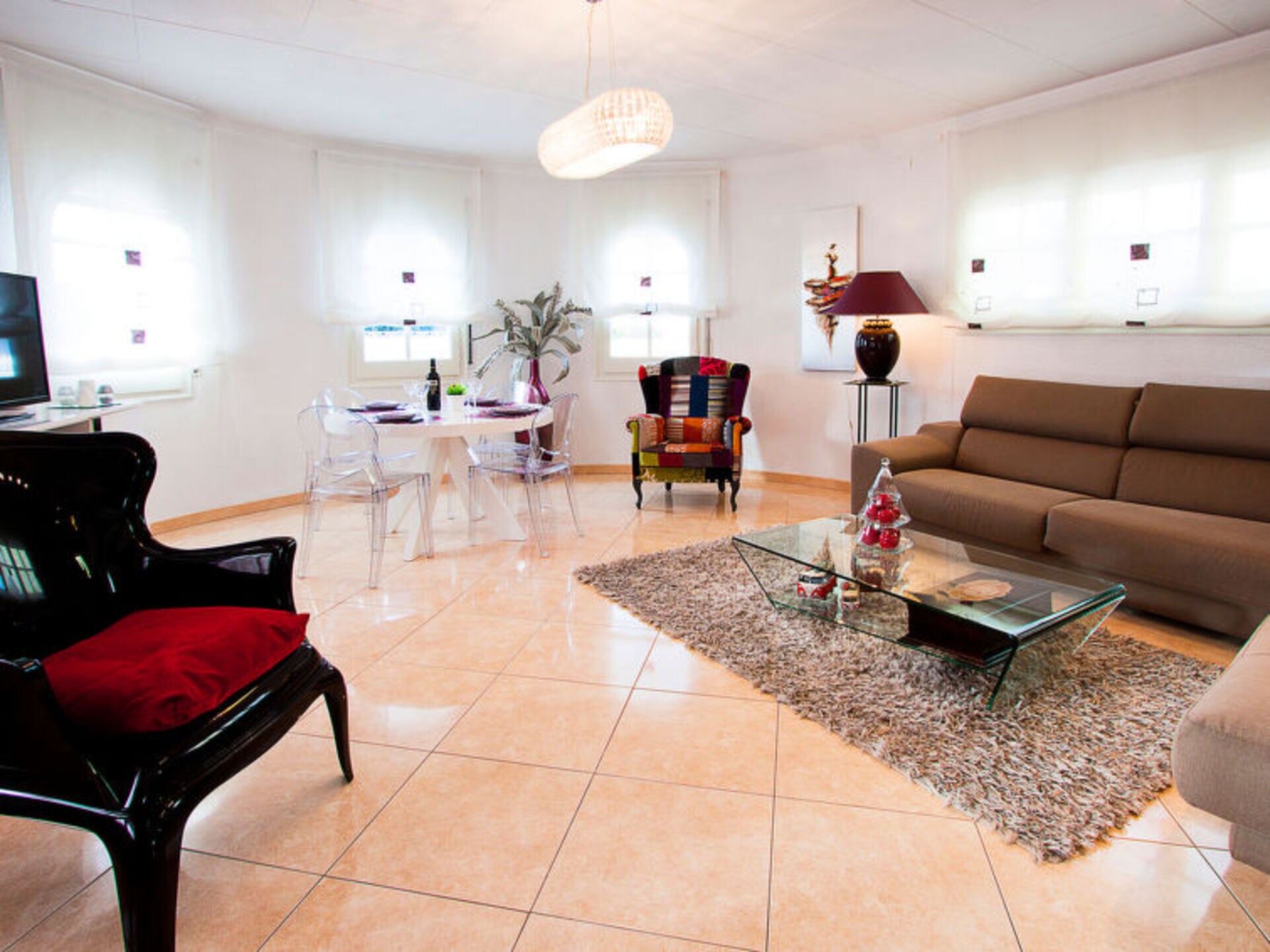 Property Image 2 - Rent Your Own Luxury Villa with 3 Bedrooms, Costa Brava Villa 1090