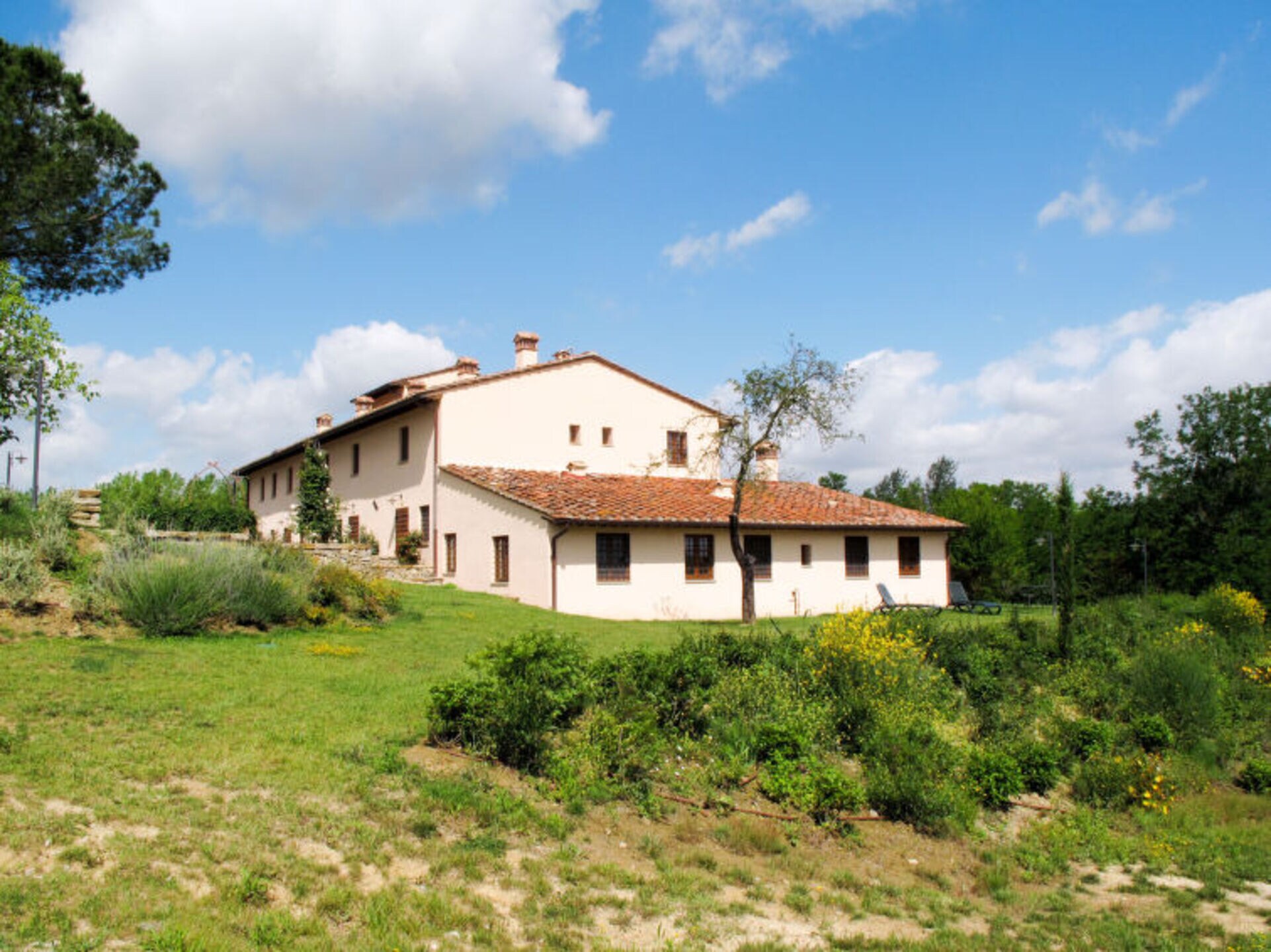Property Image 2 - Luxury Apartment in Prime Location, Tuscany Apartment 1111