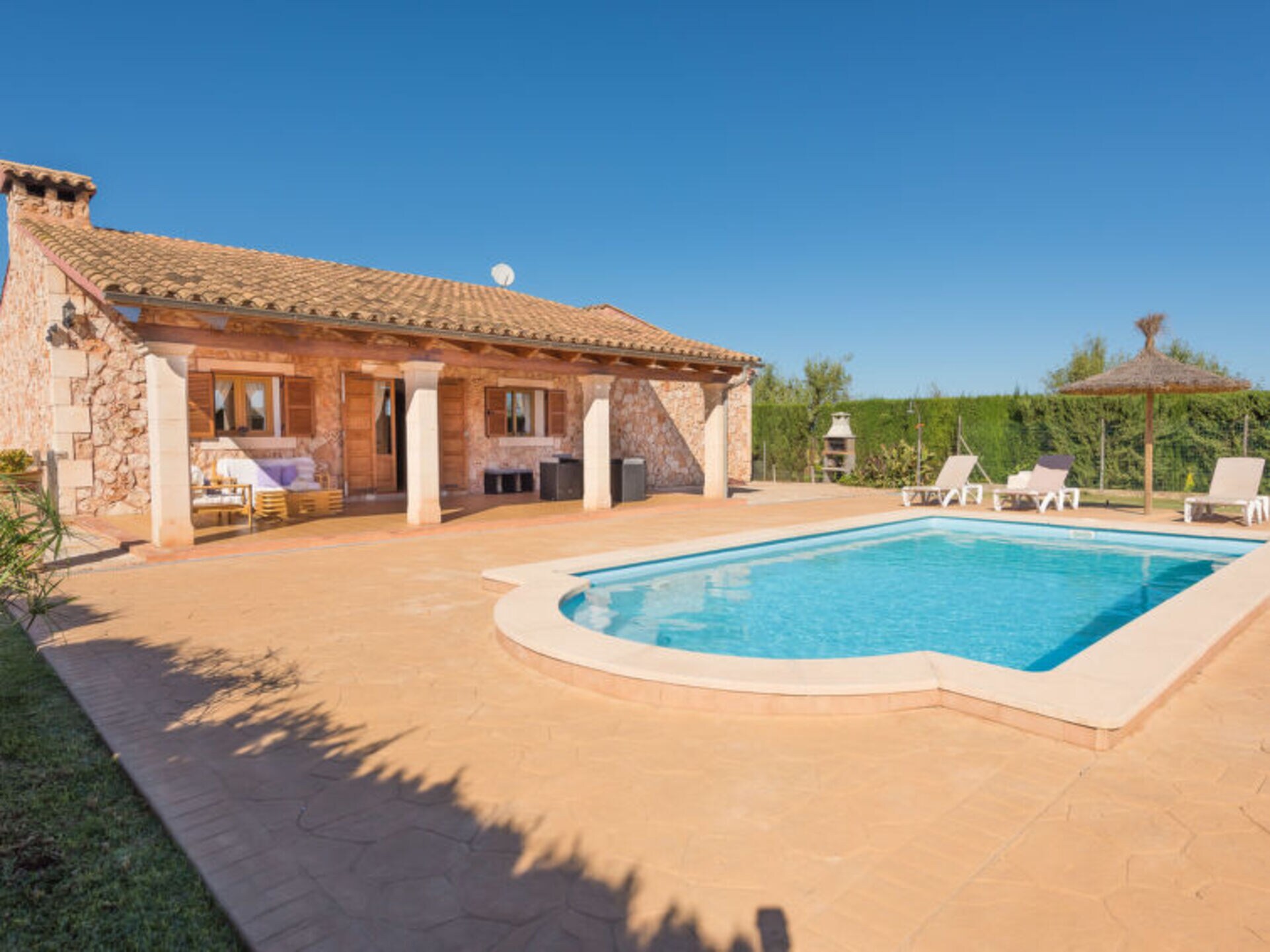 Property Image 1 - Property Manager Villa with 2 Bedrooms, Mallorca Villa 1412