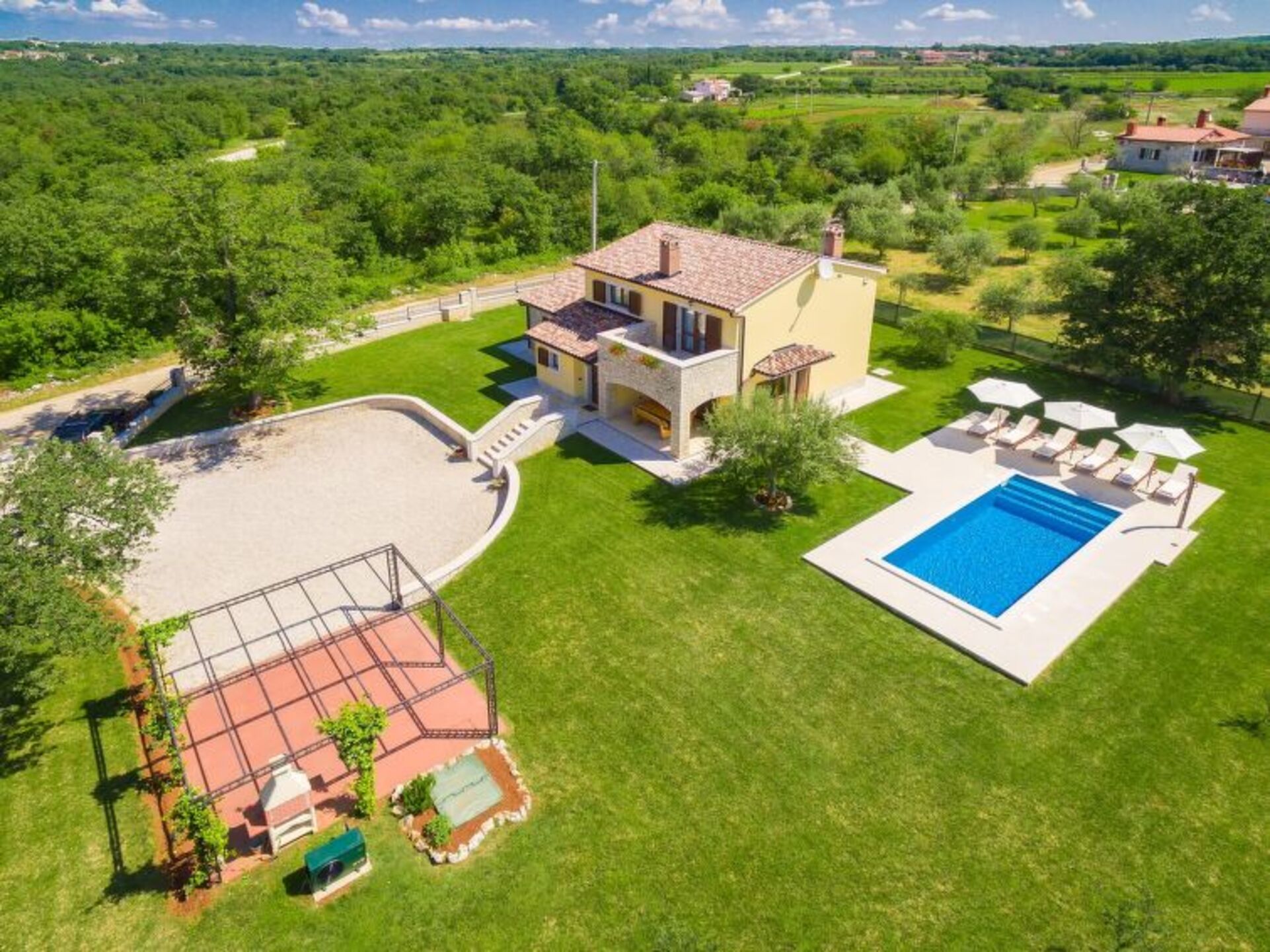Property Image 2 - Property Manager Villa with First Class Amenities, Istarska županija Villa 1243