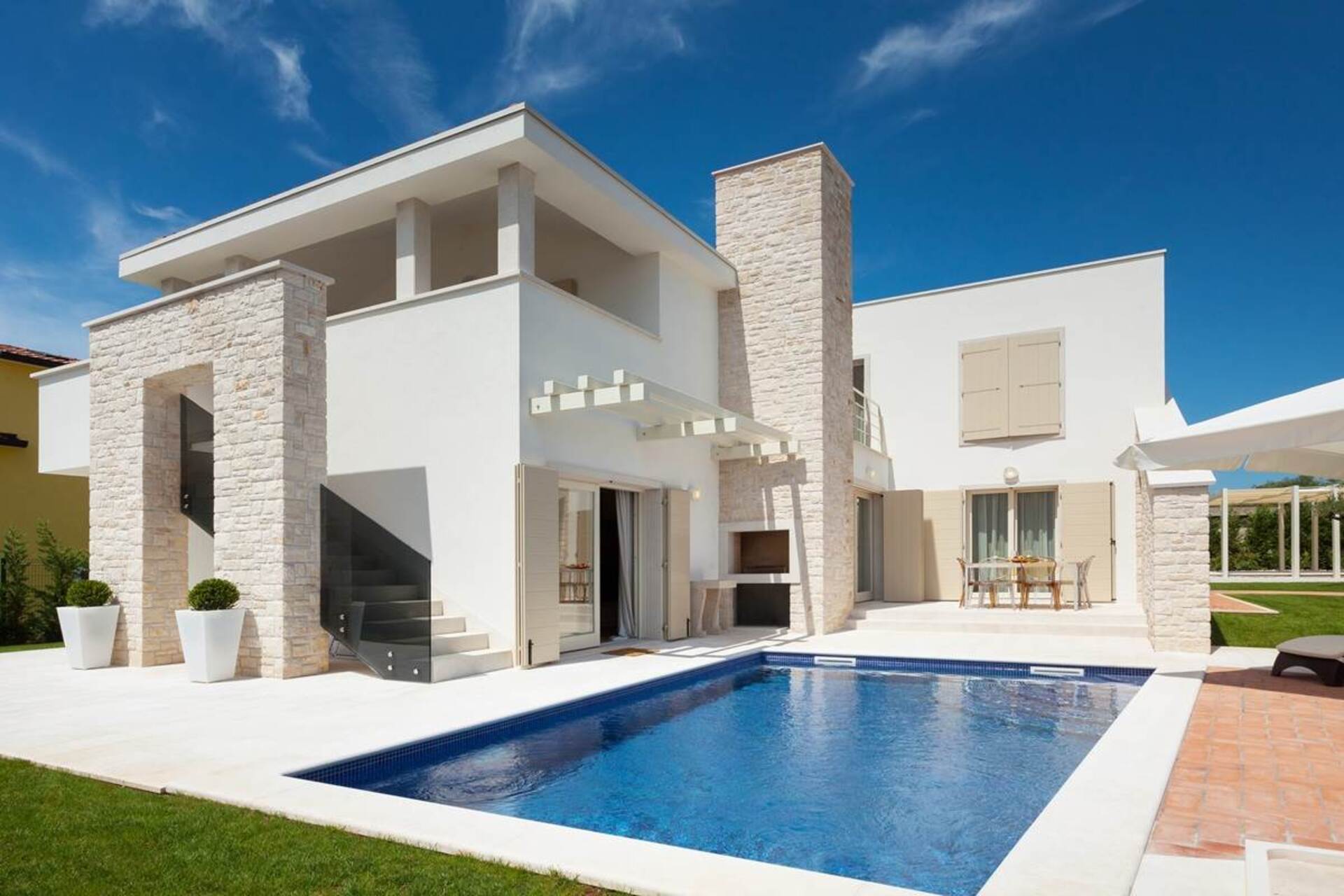 Property Image 1 - Rent Your Own Luxury Villa with 3 Bedrooms, Istarska županija Villa 1008