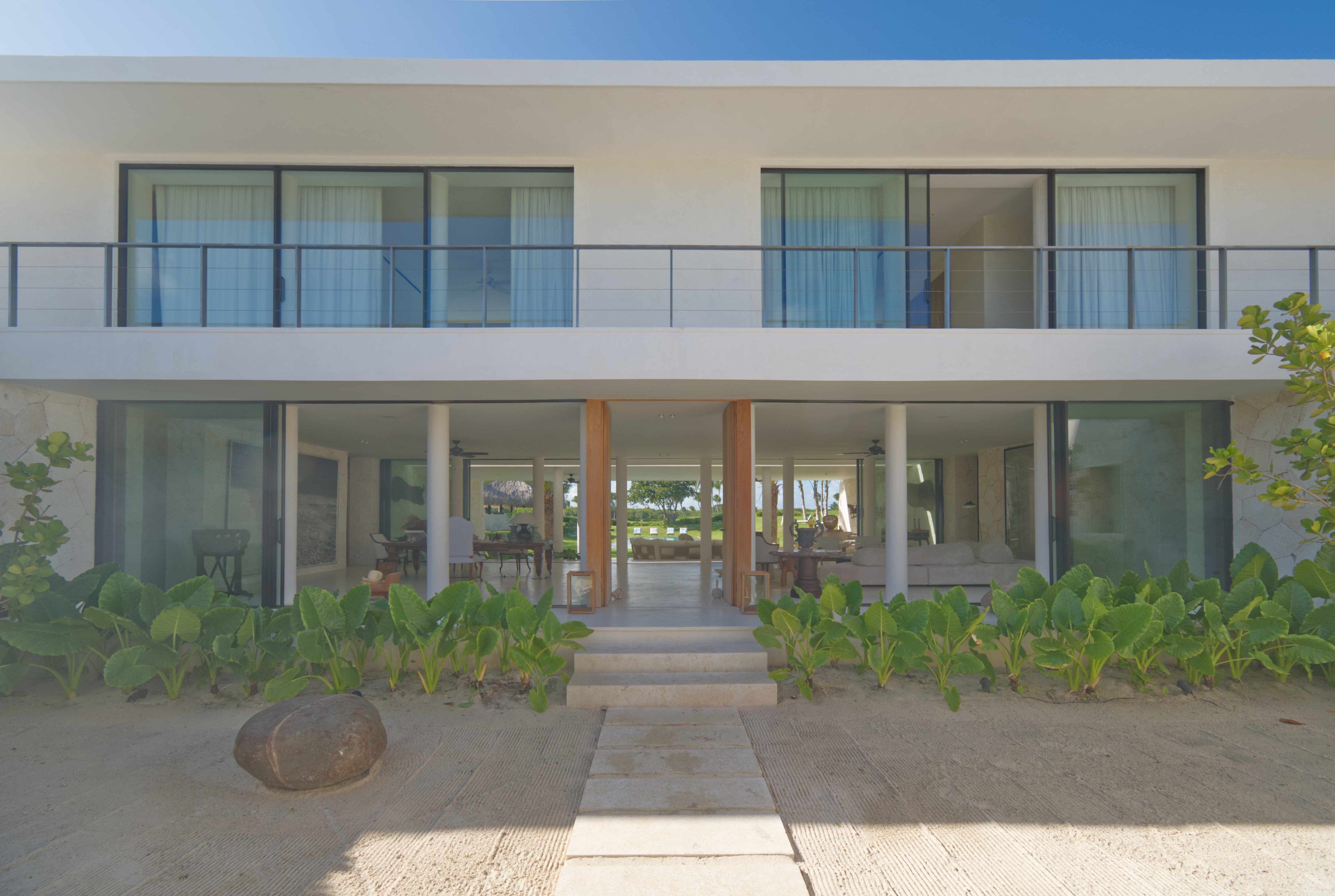 Property Image 2 - Unique golf front villa with modern design in exclusive beach resort