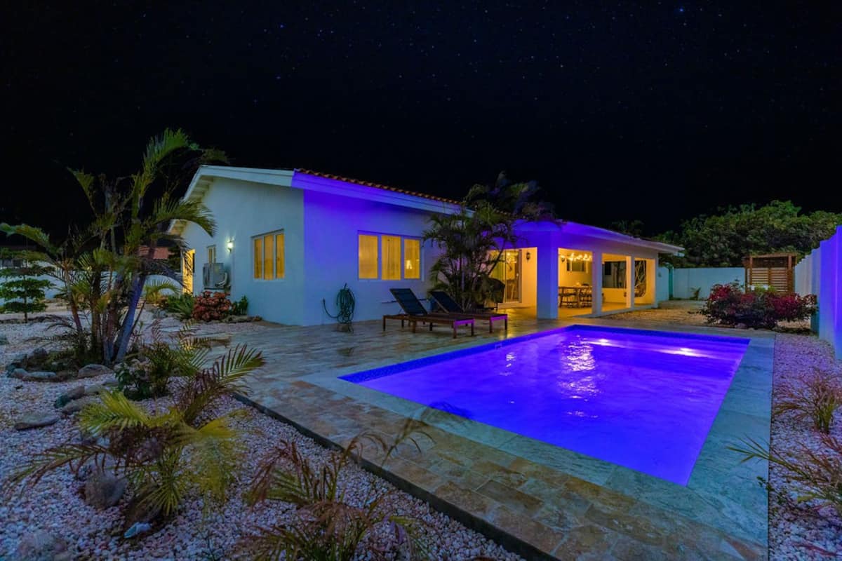 Property Image 1 - Awesome Villa in Upscale Esmeralda near the Beach