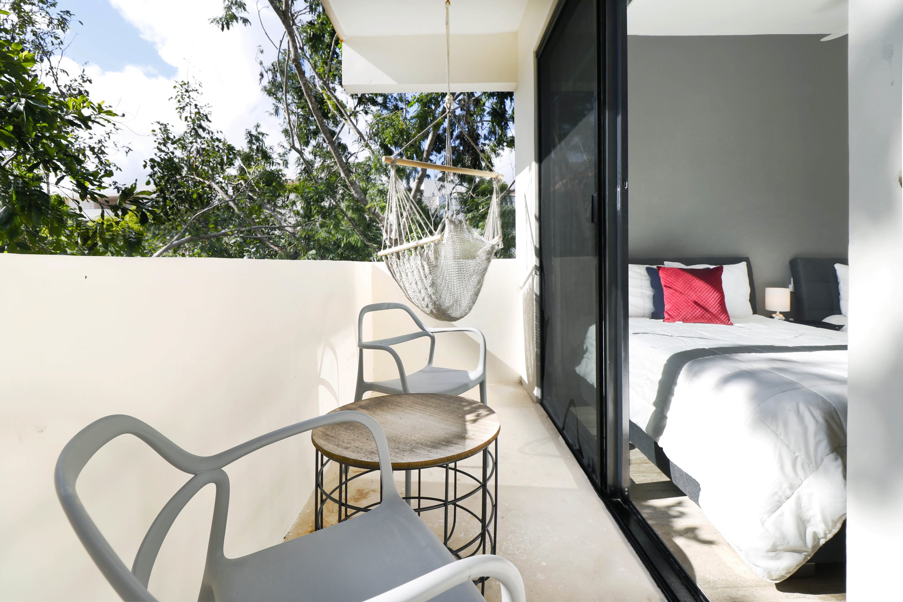 Property Image 1 - Modern Luxe 2BR Retreat! Perfect Getaway! Sleeps 6!