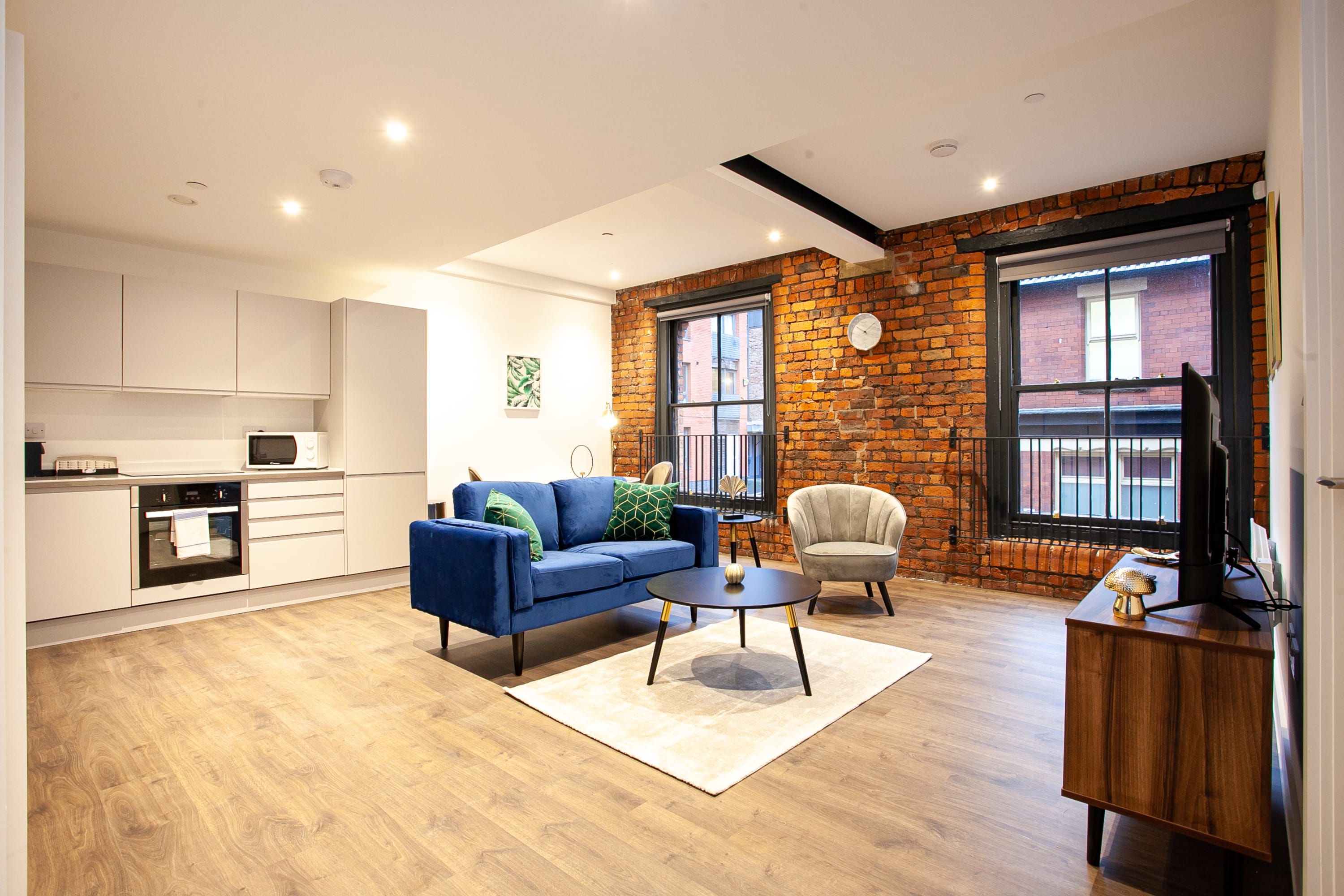 Property Image 1 - Stunning 1 Bedroom Apartment in a Converted Printing Press