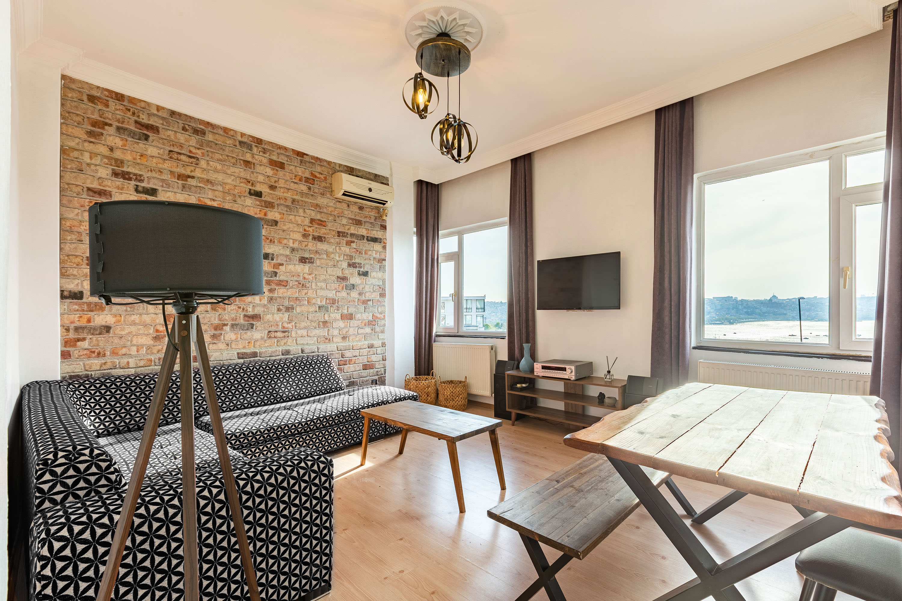 Property Image 1 - Marvelous Aesthtic Apartment with Golden Horn view