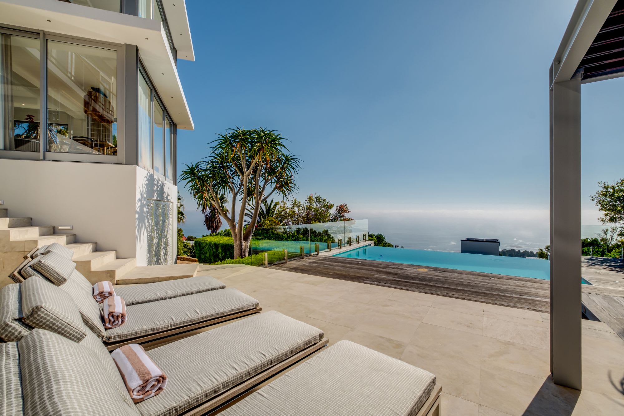 Property Image 2 - Multi-level Camps Bay Villa with Magestic Ocean Views (Mavambo)