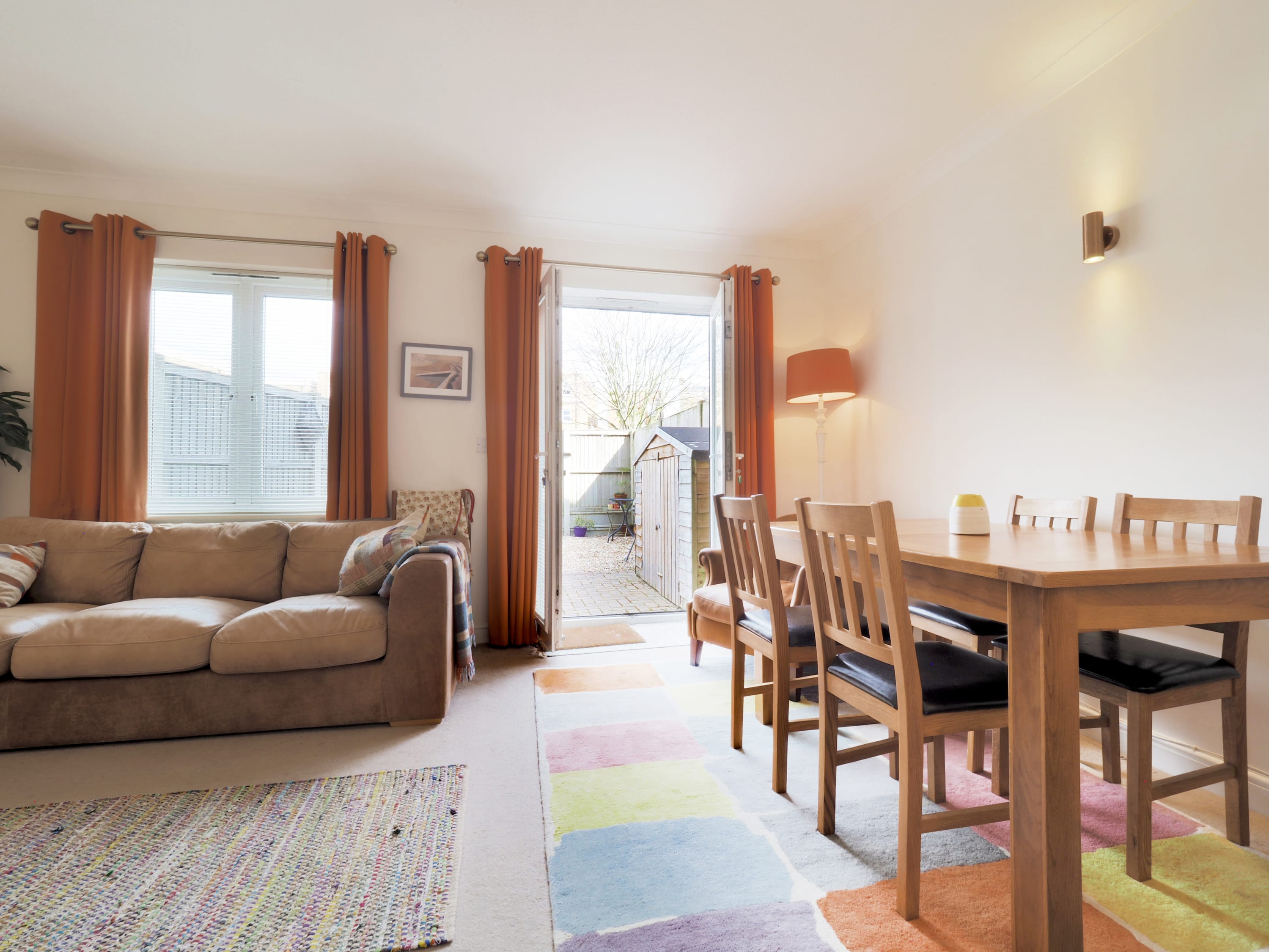 Property Image 2 - Sweyn House - Spacious 4 bedroom family home by the seaside