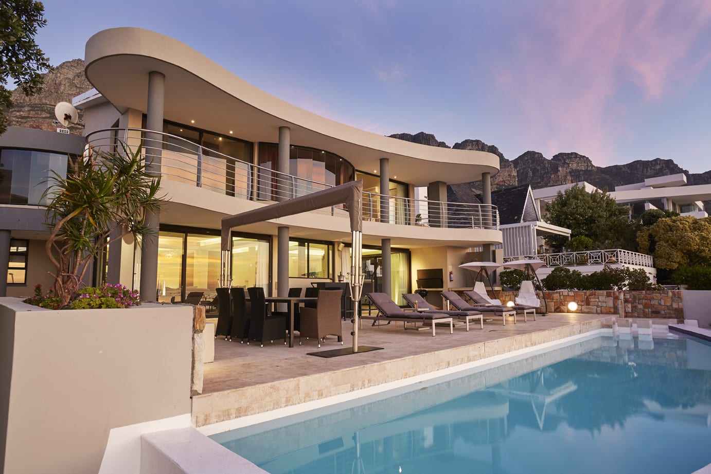 Property Image 1 - Luxury Camps Bay Villa with Large Patio and Private Pool (Wescamp)