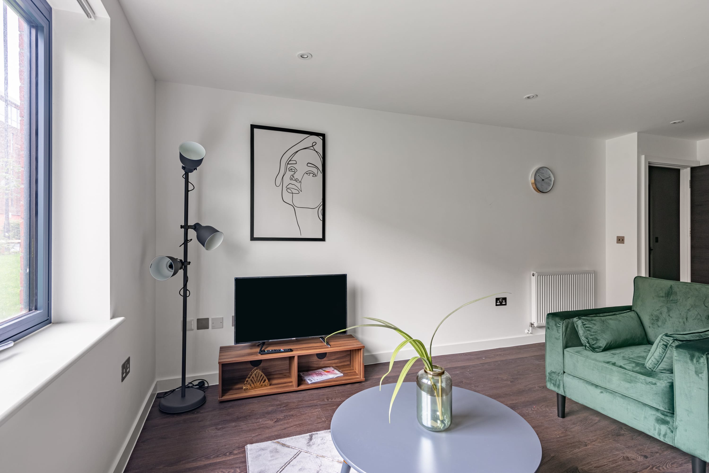 Property Image 2 - Amazing 2 bed apartment in York’s city centre