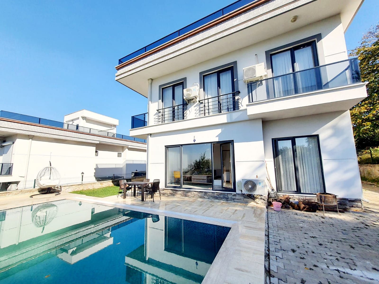 Property Image 1 - Remarkably Spacious Villa with Pool near Ski Center