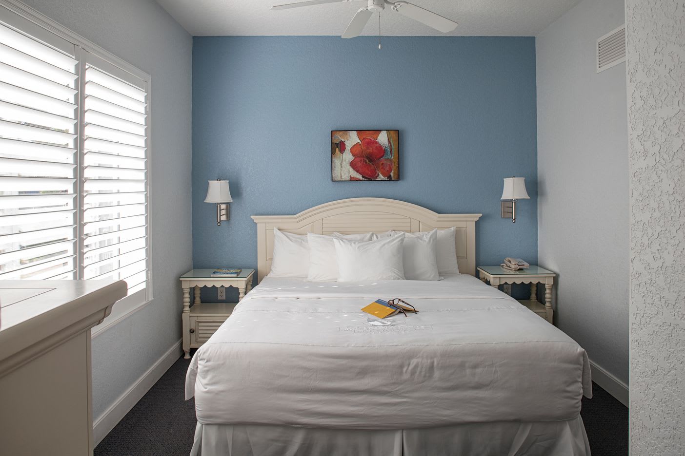 Property Image 2 - Royal Floridian South Suites in Ormond Beach 01
