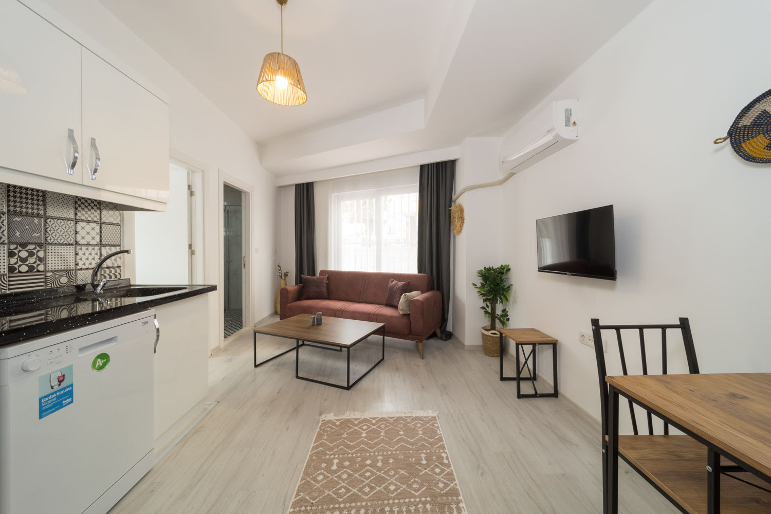 Property Image 2 - Cozy and Modern Apartment in Muratpasa, Antalya