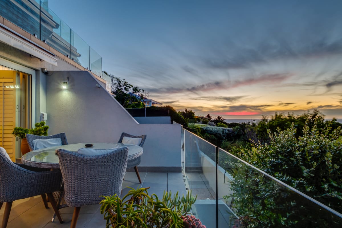 Property Image 2 - Beachy Camps Bay Apartment with Private Pool and Ocean Views (Beach Steps)