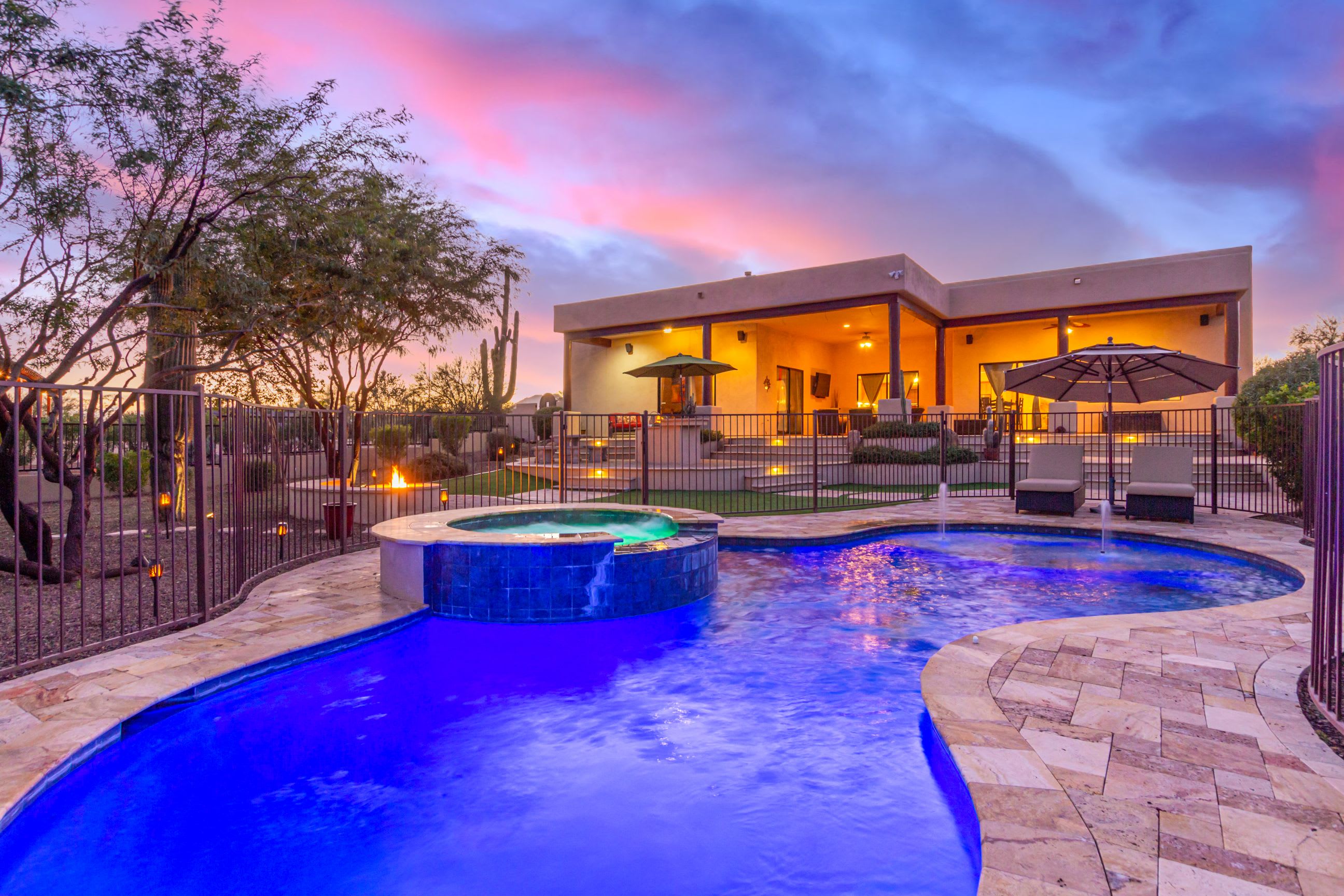 Rustic Desert Oasis w/Pool+Sps+Firepit+BBall+Bocce