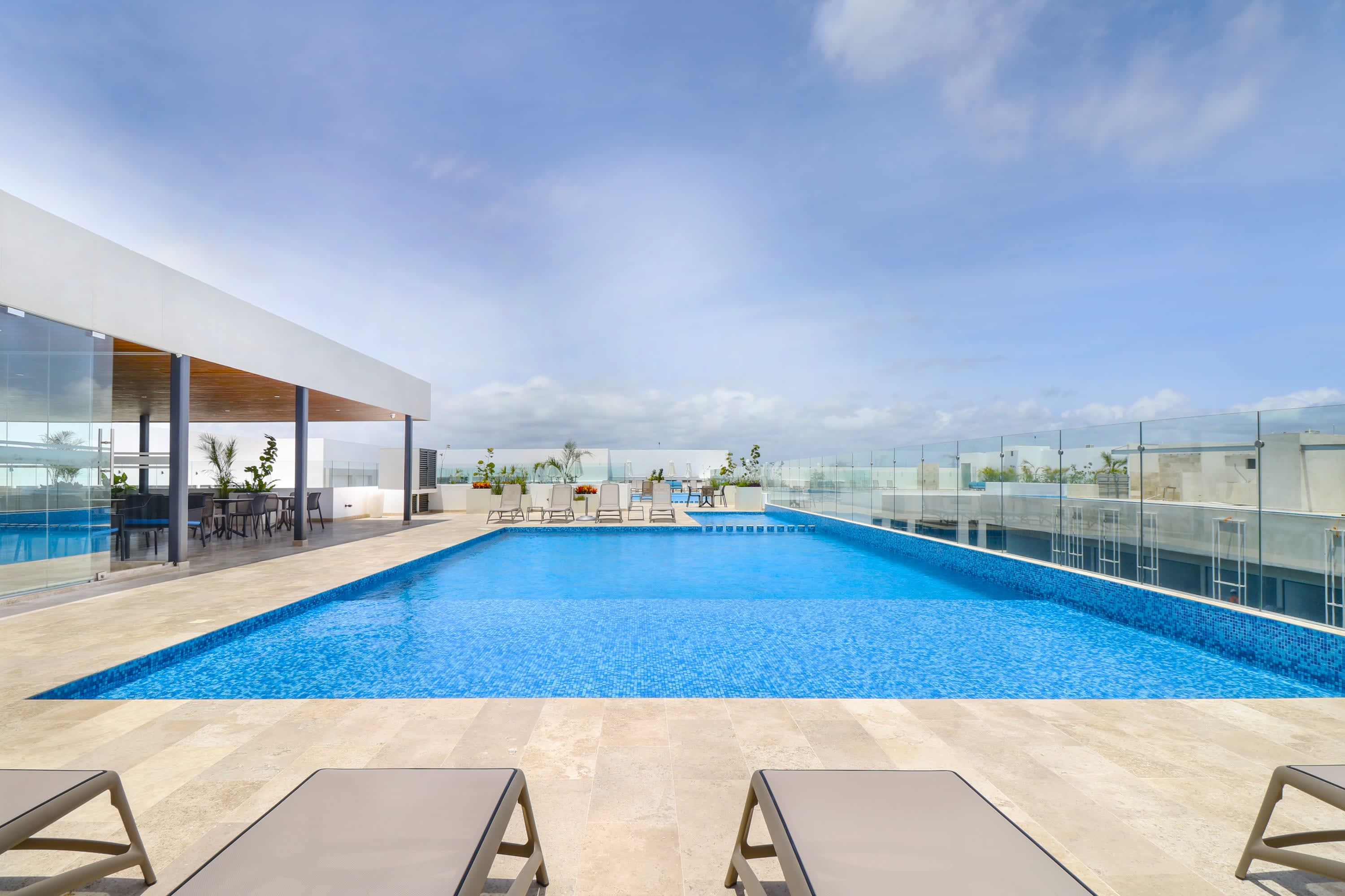 Property Image 1 - 1 BR #1 location! Condo IPANA. Brand new W/ 3 Rooftop Pools, Gym and Rooftop bar with Ocean View.!!!