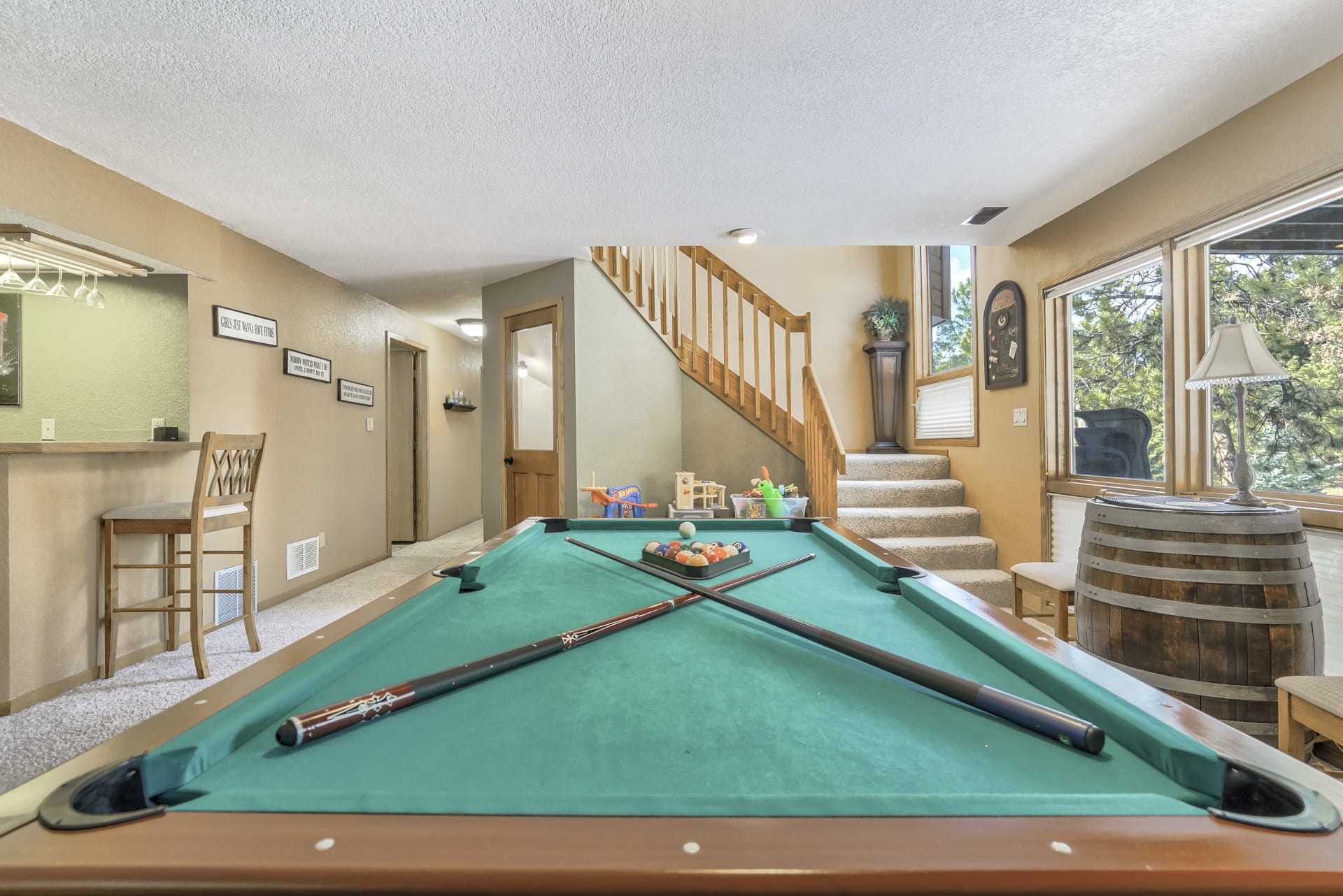 Property Image 1 - 4BD Woodland Lodge Pool Table Grill Dogs Welcome!