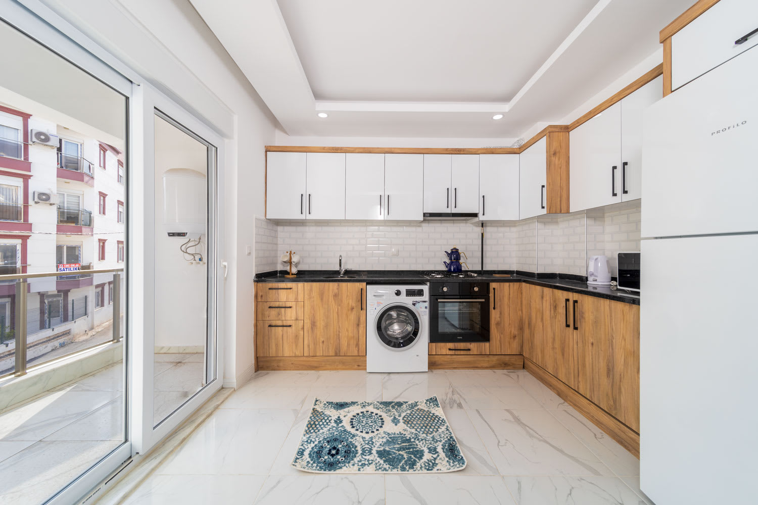 Property Image 2 - Central and Modern Apartment near Popular Attractions in Muratpasa, Antalya