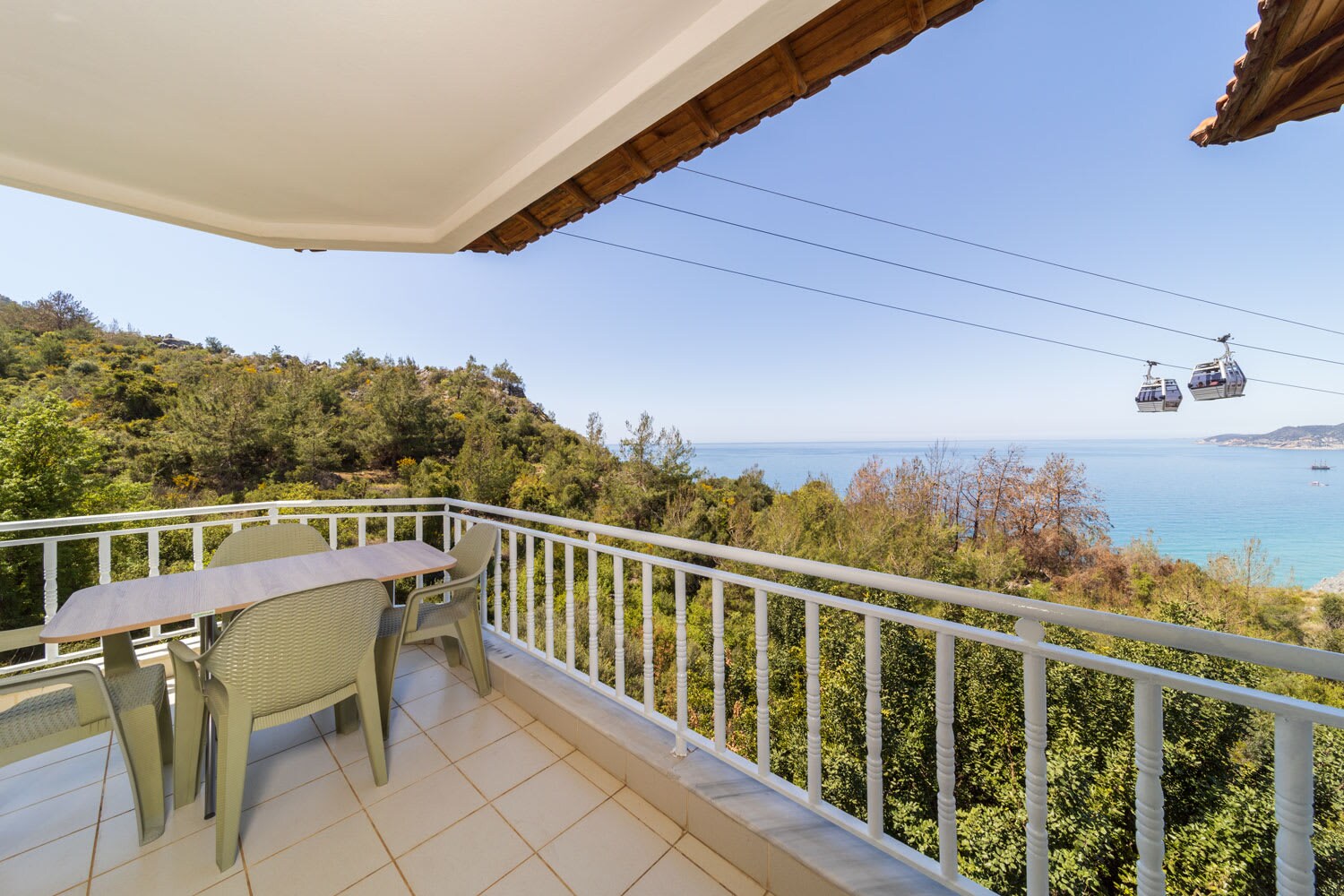 Property Image 2 - Captivating Flat with Bewitching Sea & Nature View and Balcony near Popular Attractions in Alanya, Antalya