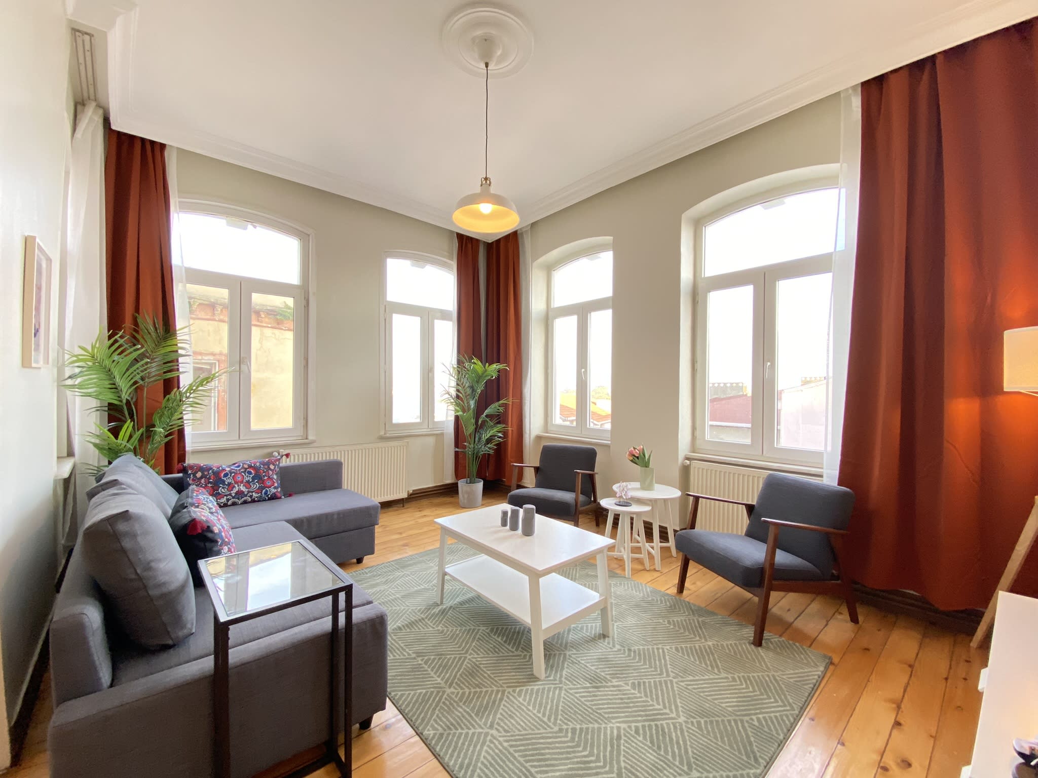 Property Image 1 - Outstanding Apartment in a Historical Building 2 mins to Galata Tower with Great View in Beyoglu