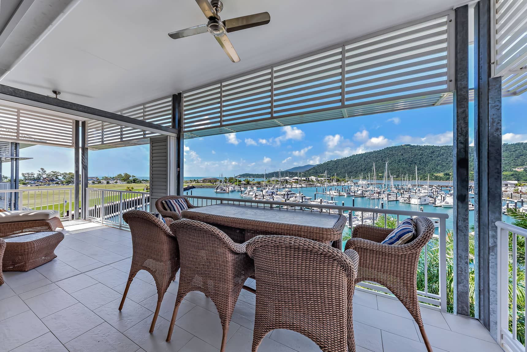 Property Image 1 - Whitsundays Penthouse with 4 Bedrooms Overlooking Marina with Spa