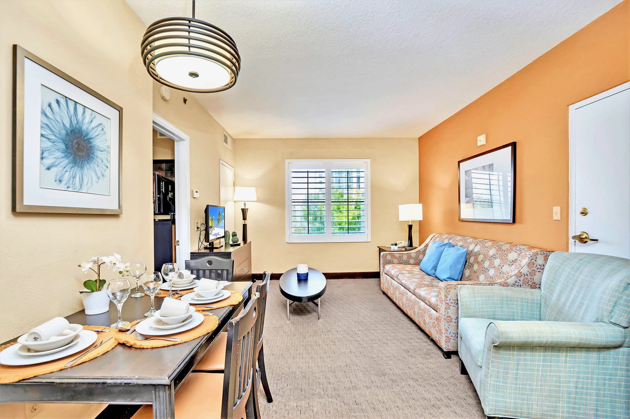 Property Image 2 - 1BR King Suite w/ shared Pool & Hot Tub - near Universal and Disney!