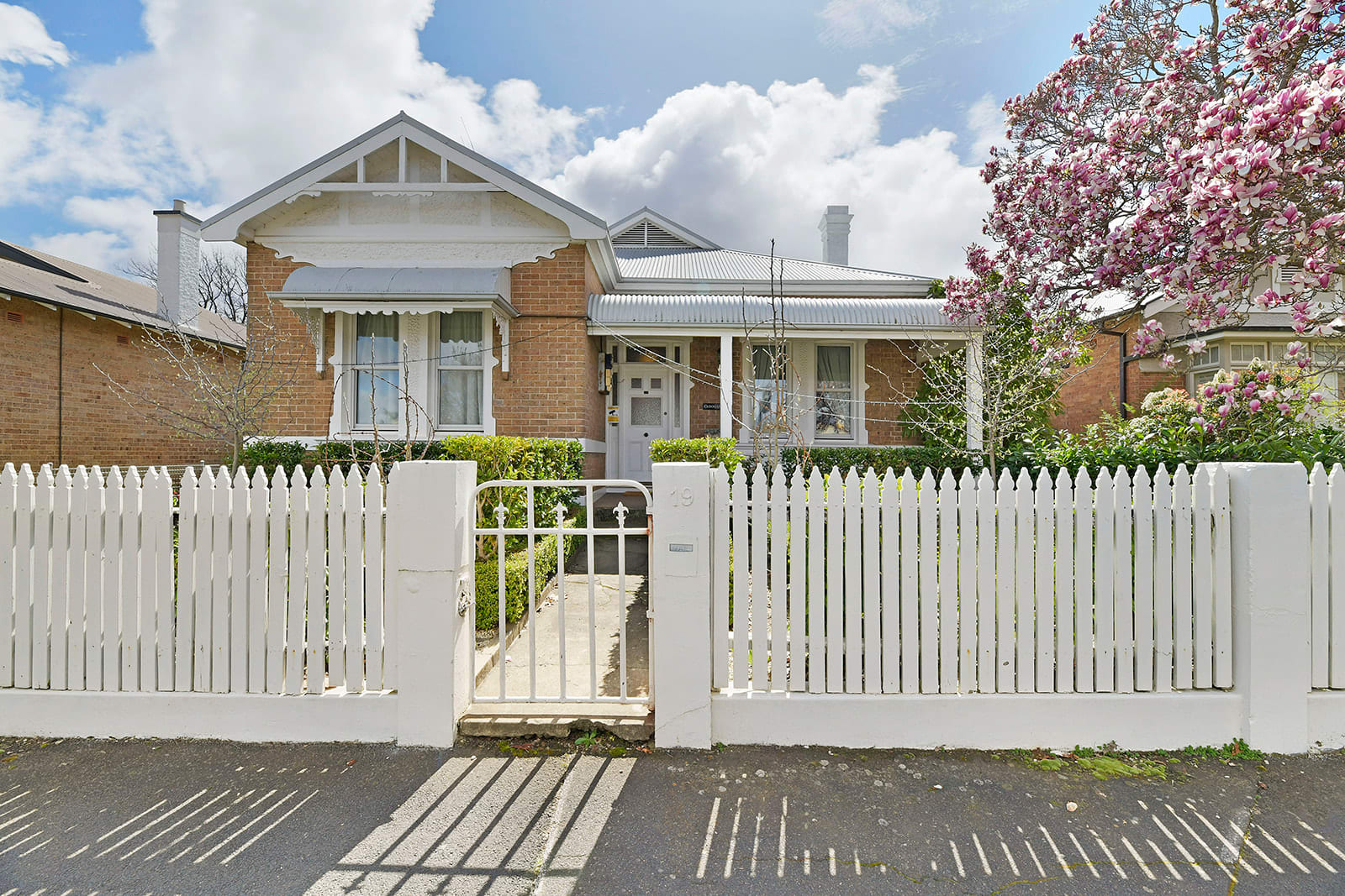 Property Image 2 - Exquisite Heritage Home in Orange with Stunning Garden