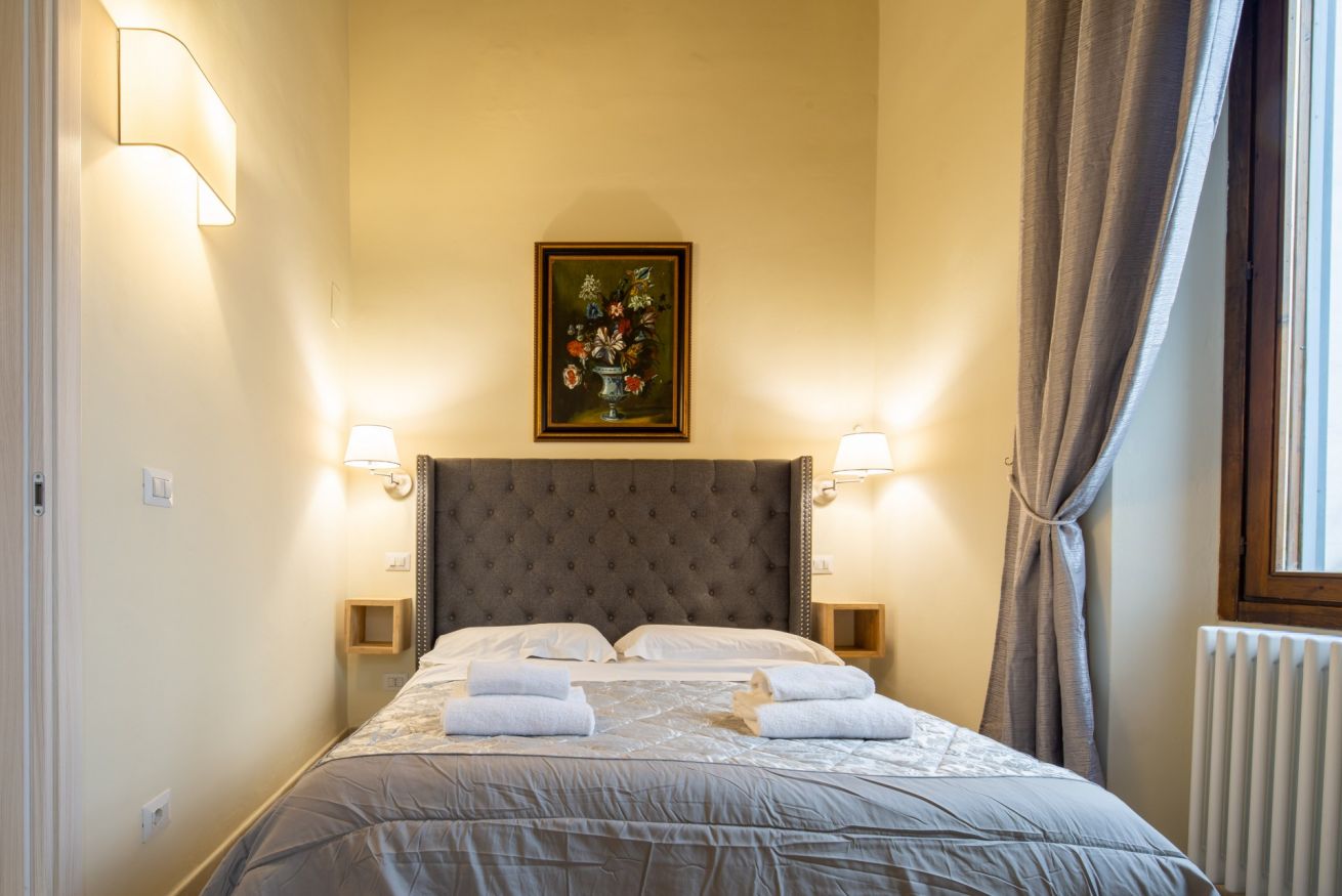 Property Image 2 - Sophisticated Modern Apartment close to the Duomo